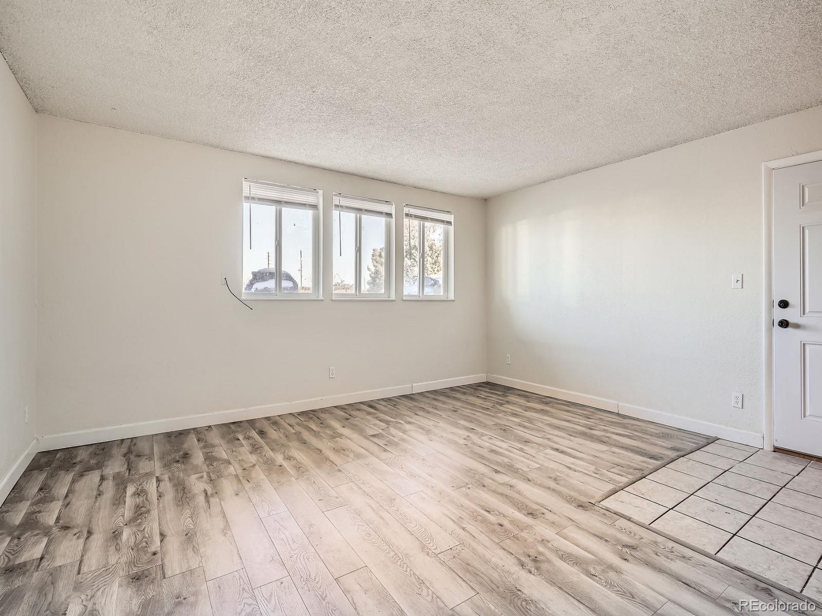 10211 Ura Lane Unit: 7-107