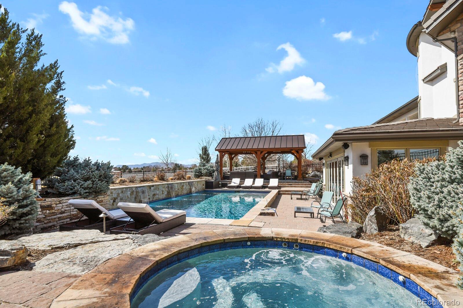 2960 High Prairie Way