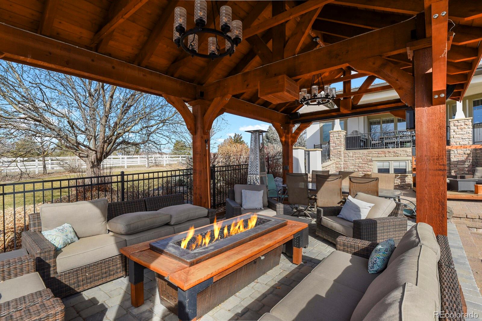 2960 High Prairie Way