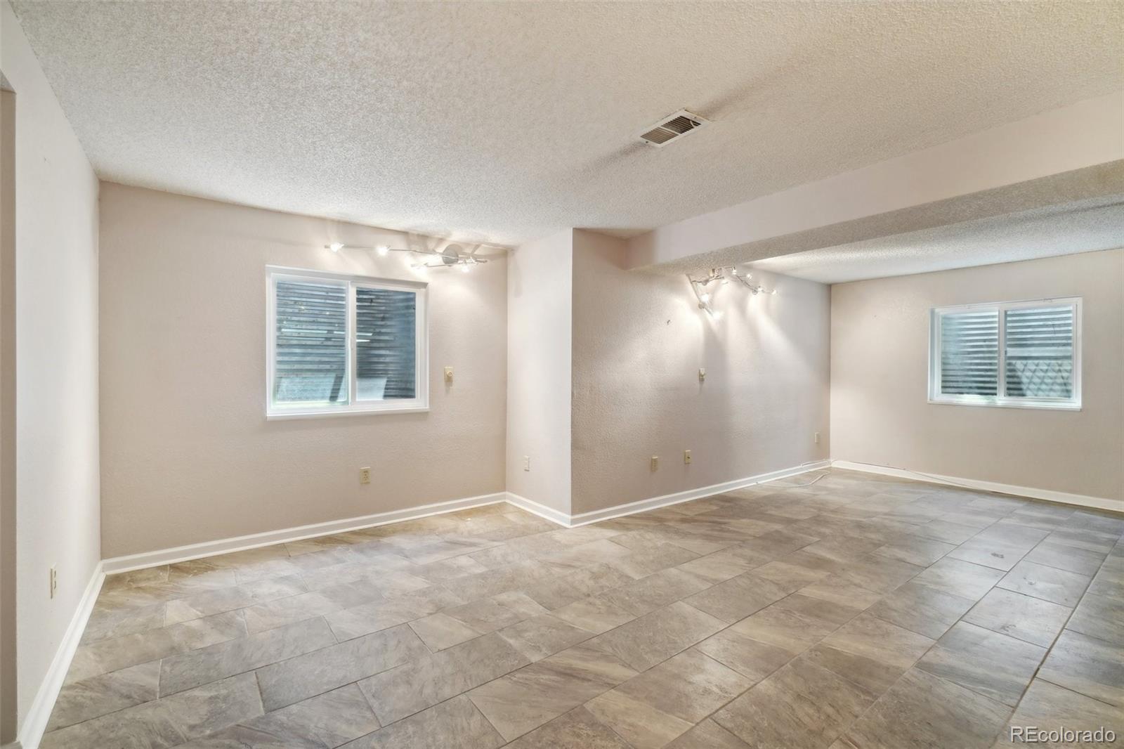 9020 W Arizona Drive