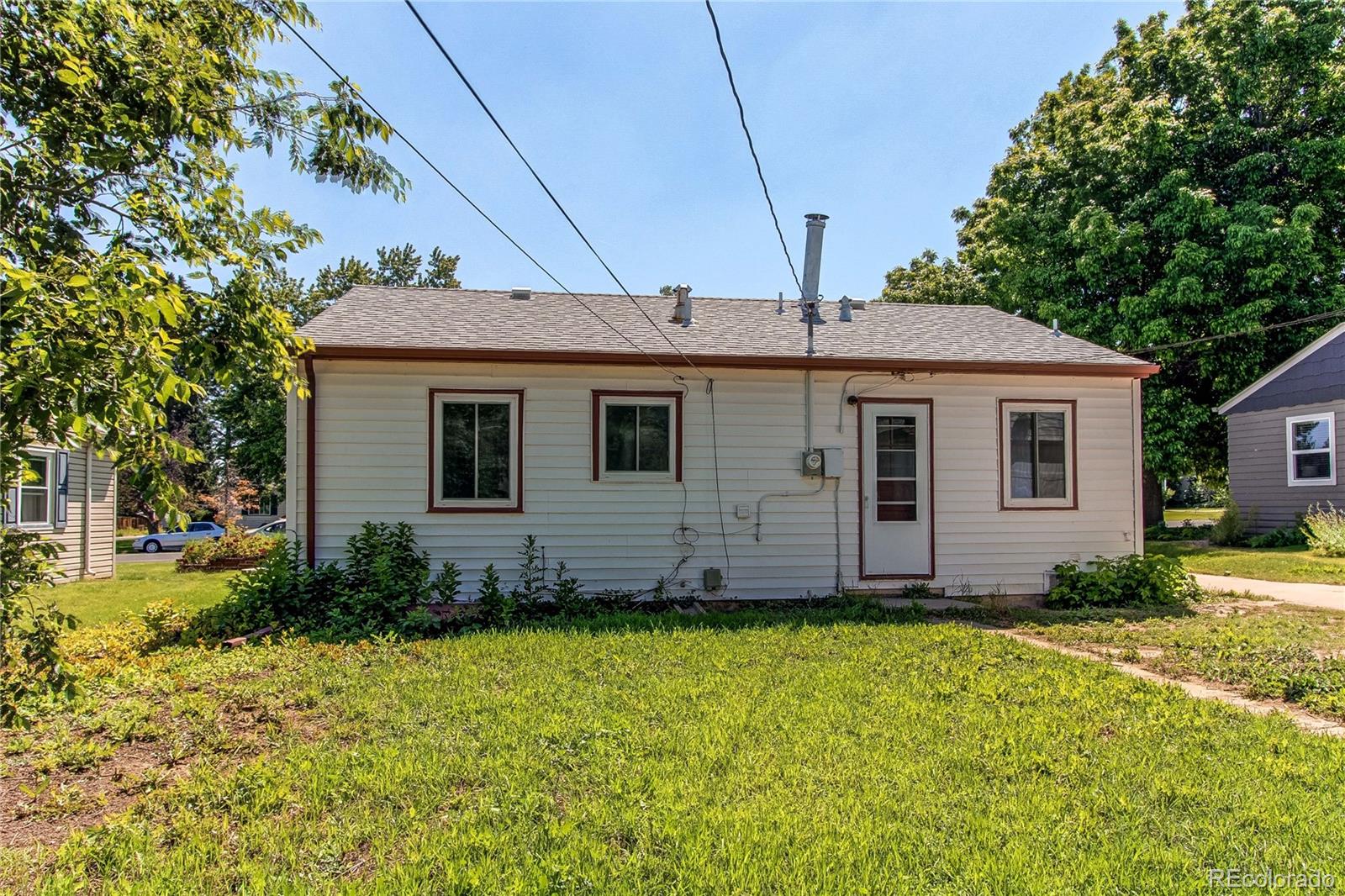 3311 S Eudora Street