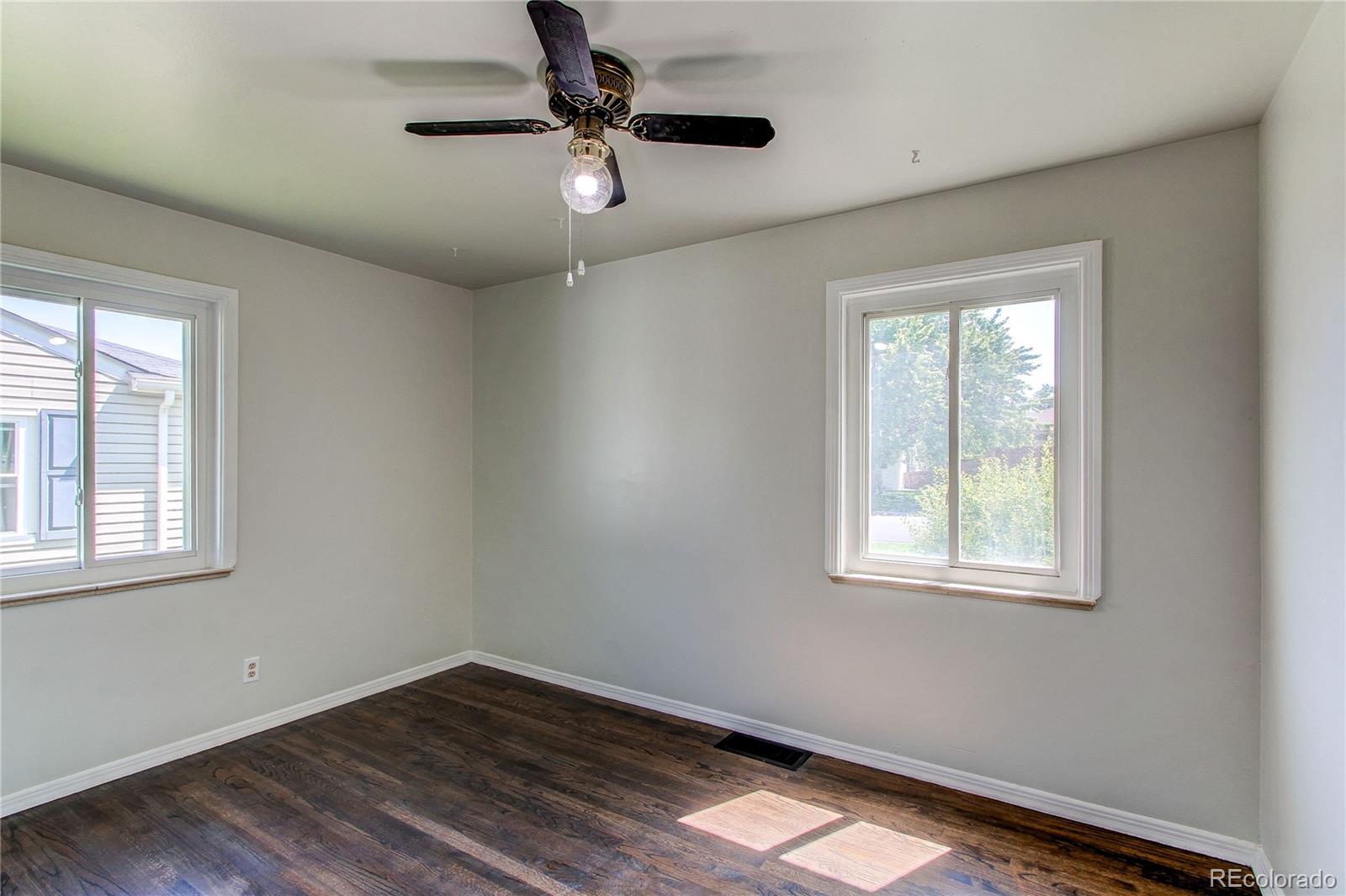 3311 S Eudora Street