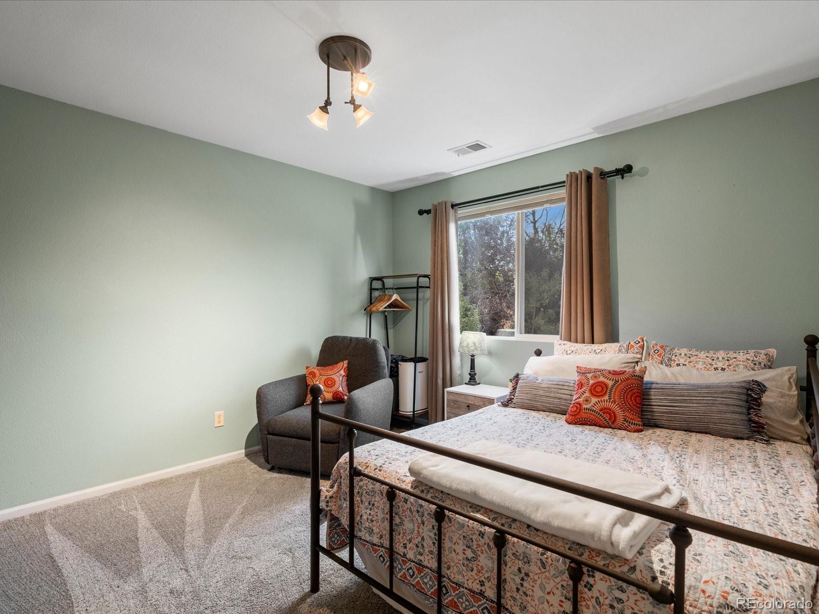 20280 E Red Fox Lane