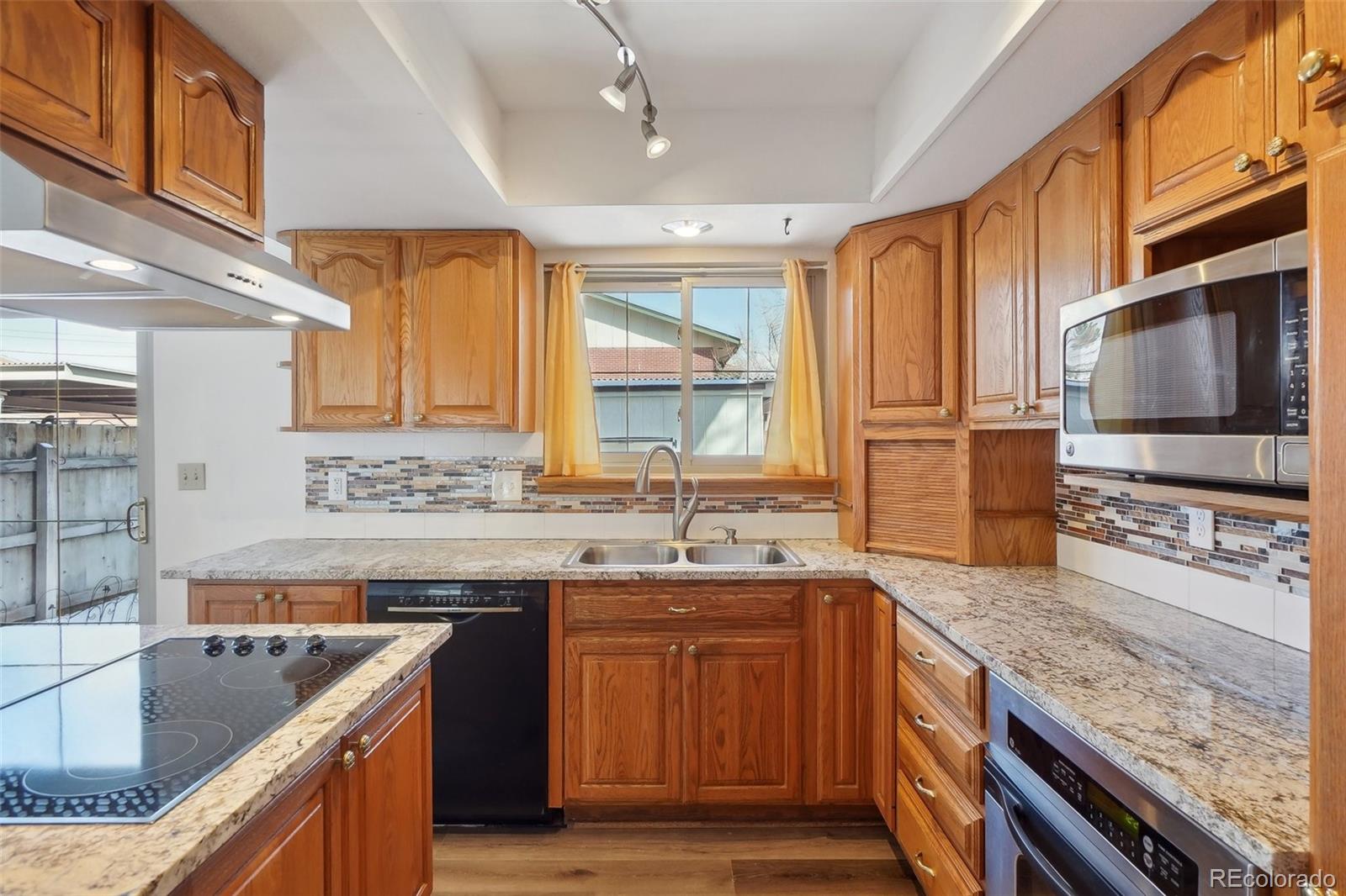 12531 W Alameda Drive