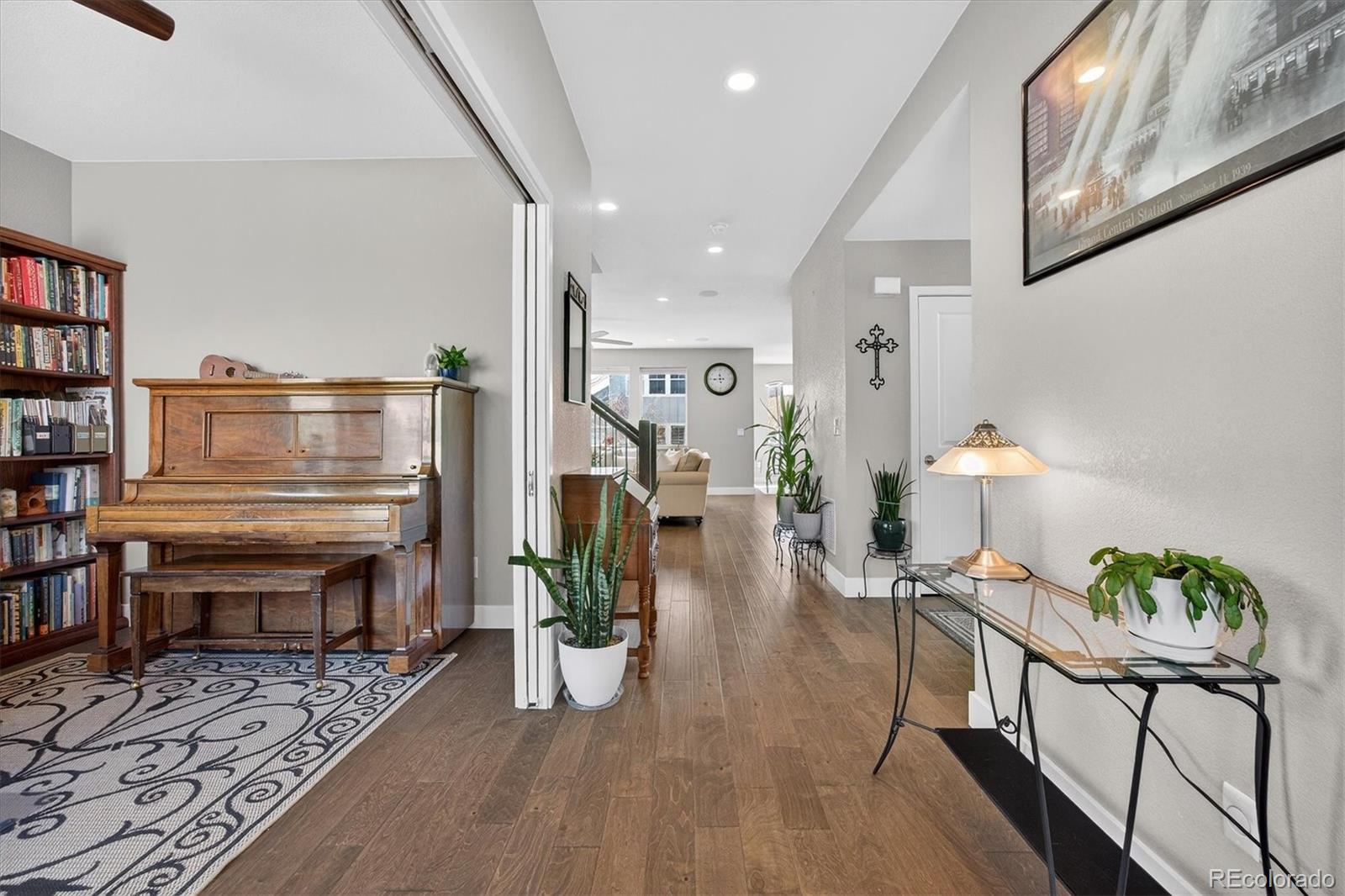 6760 Mariposa Court