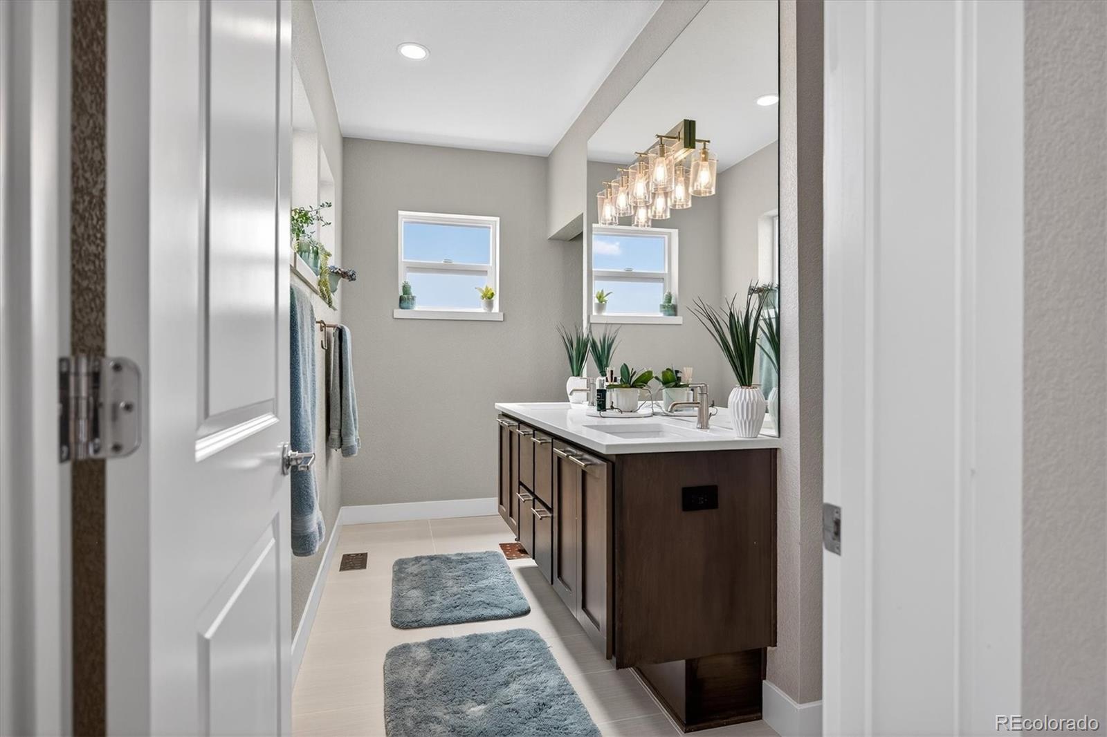 6760 Mariposa Court