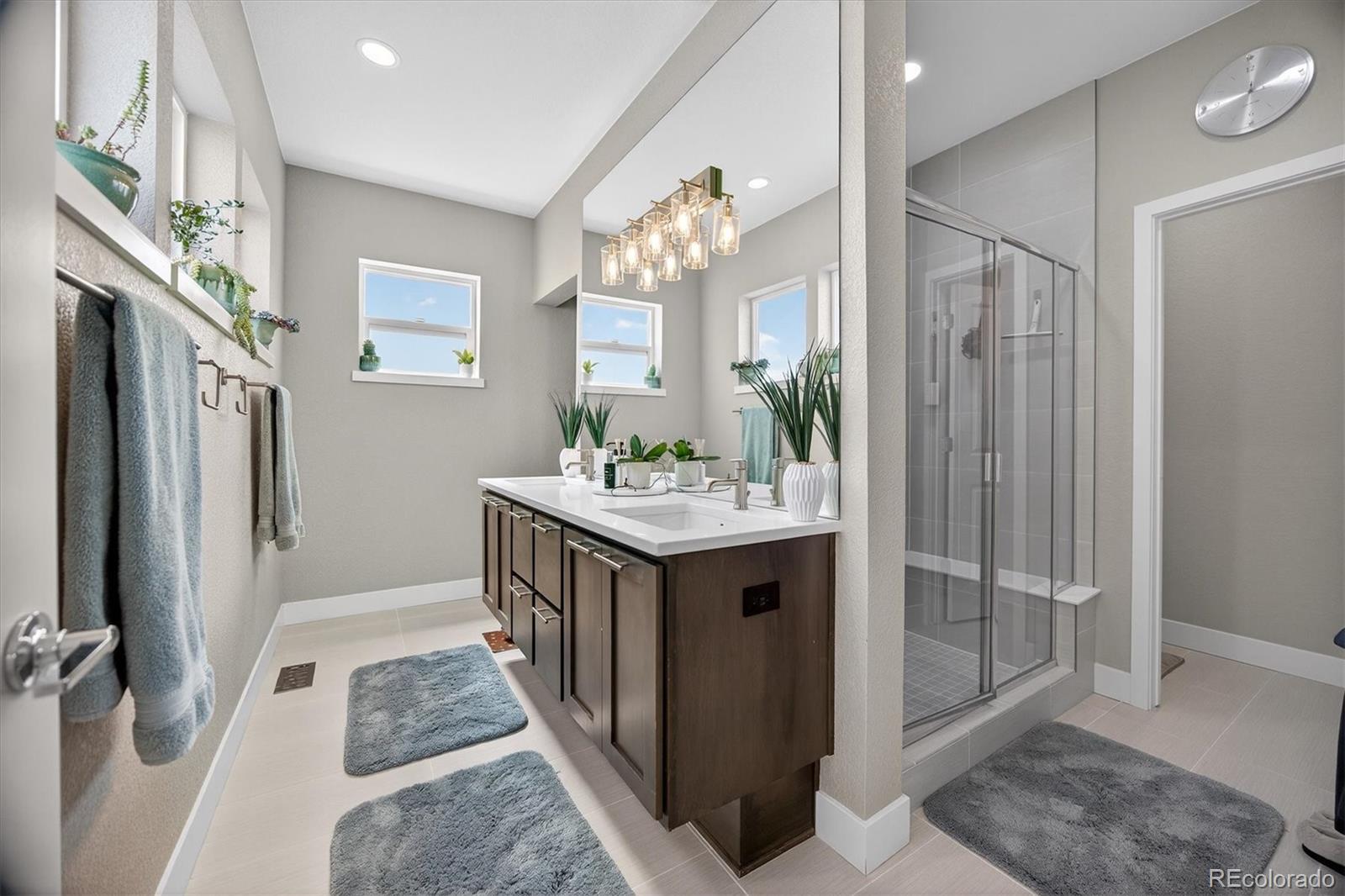 6760 Mariposa Court