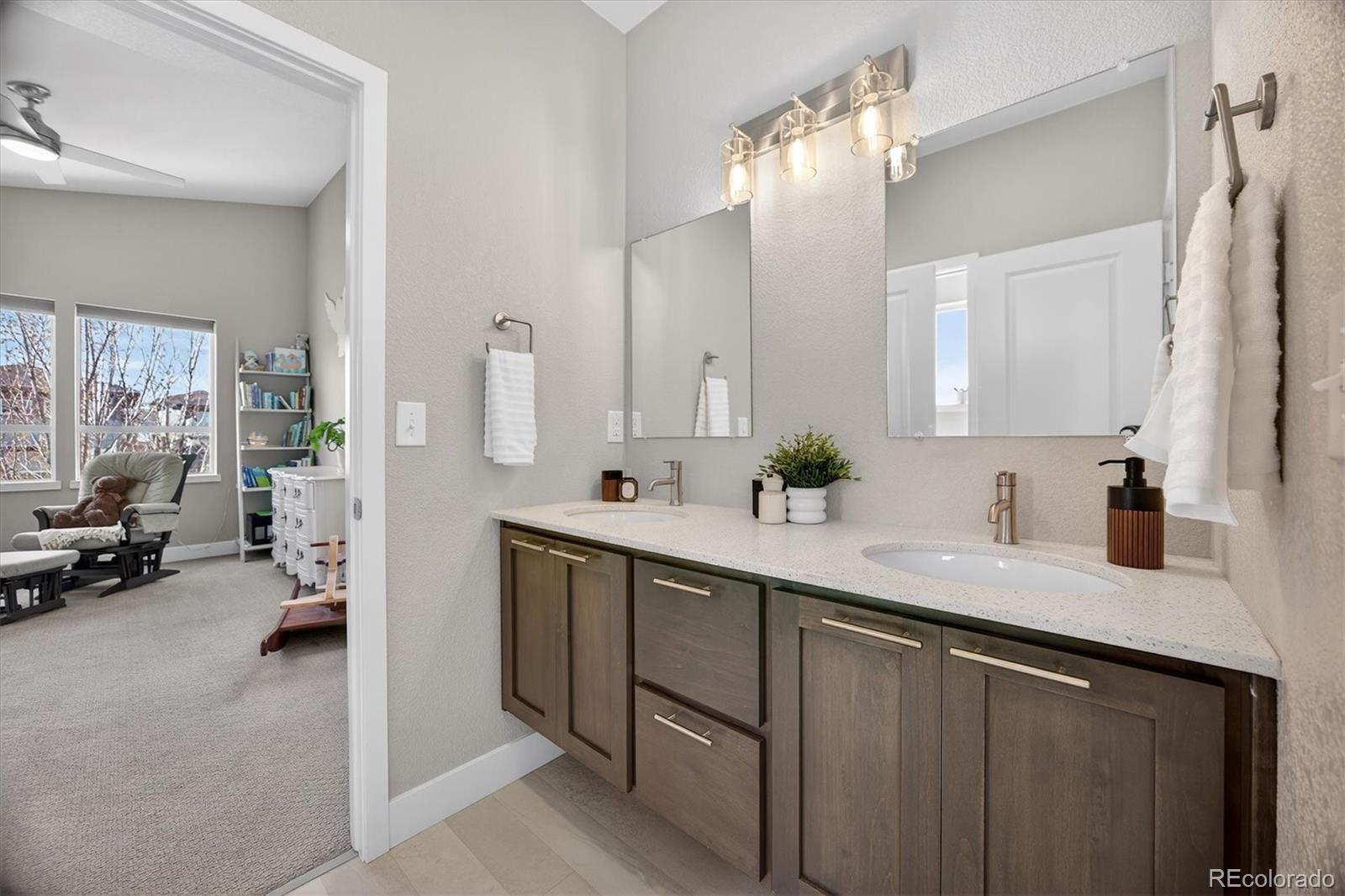 6760 Mariposa Court