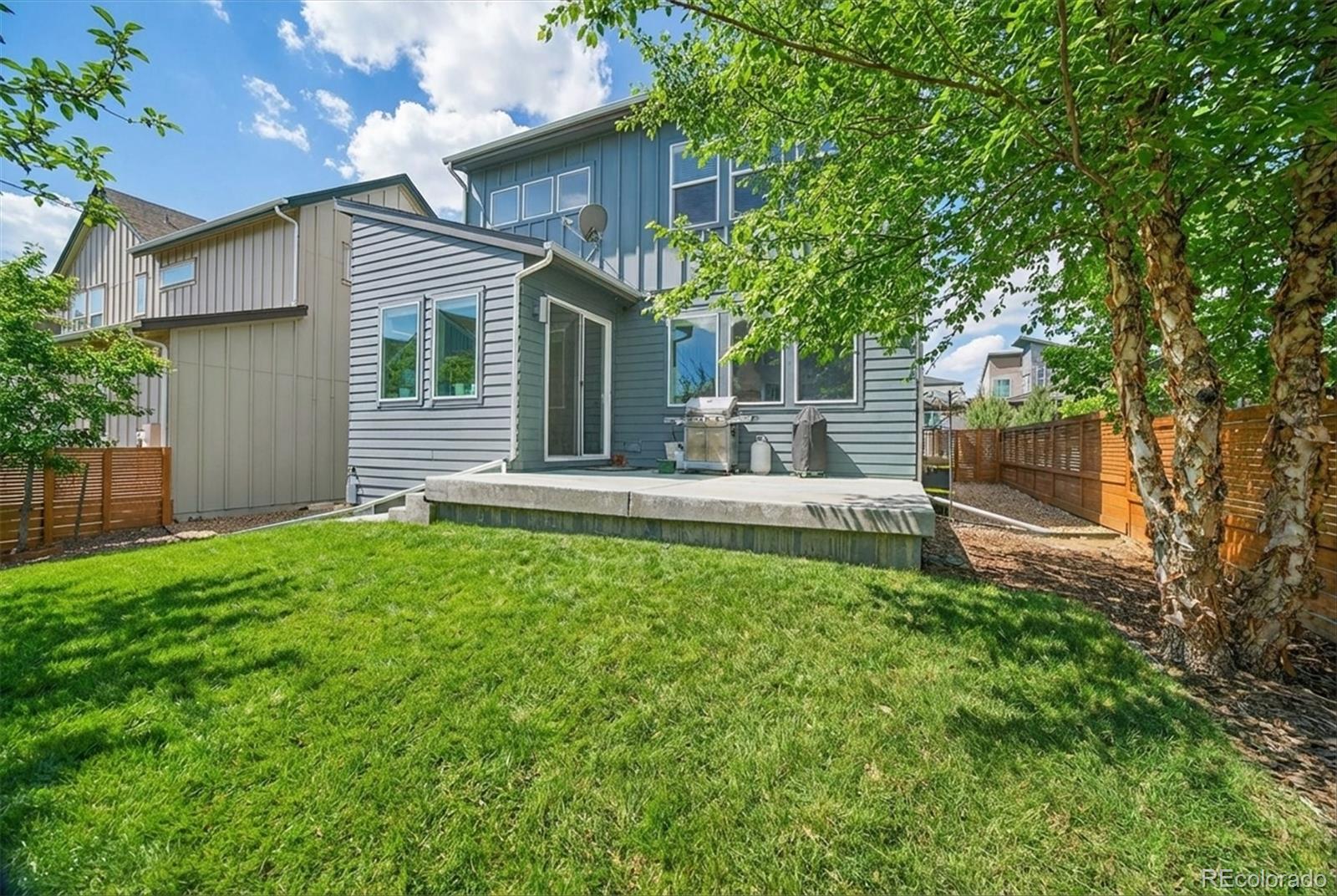 6760 Mariposa Court