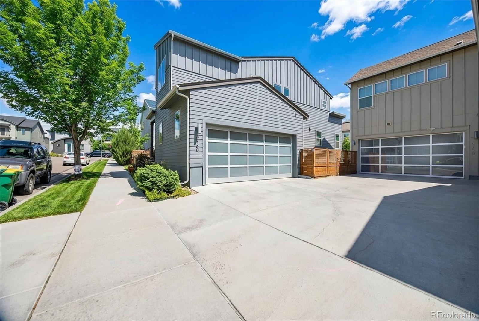6760 Mariposa Court