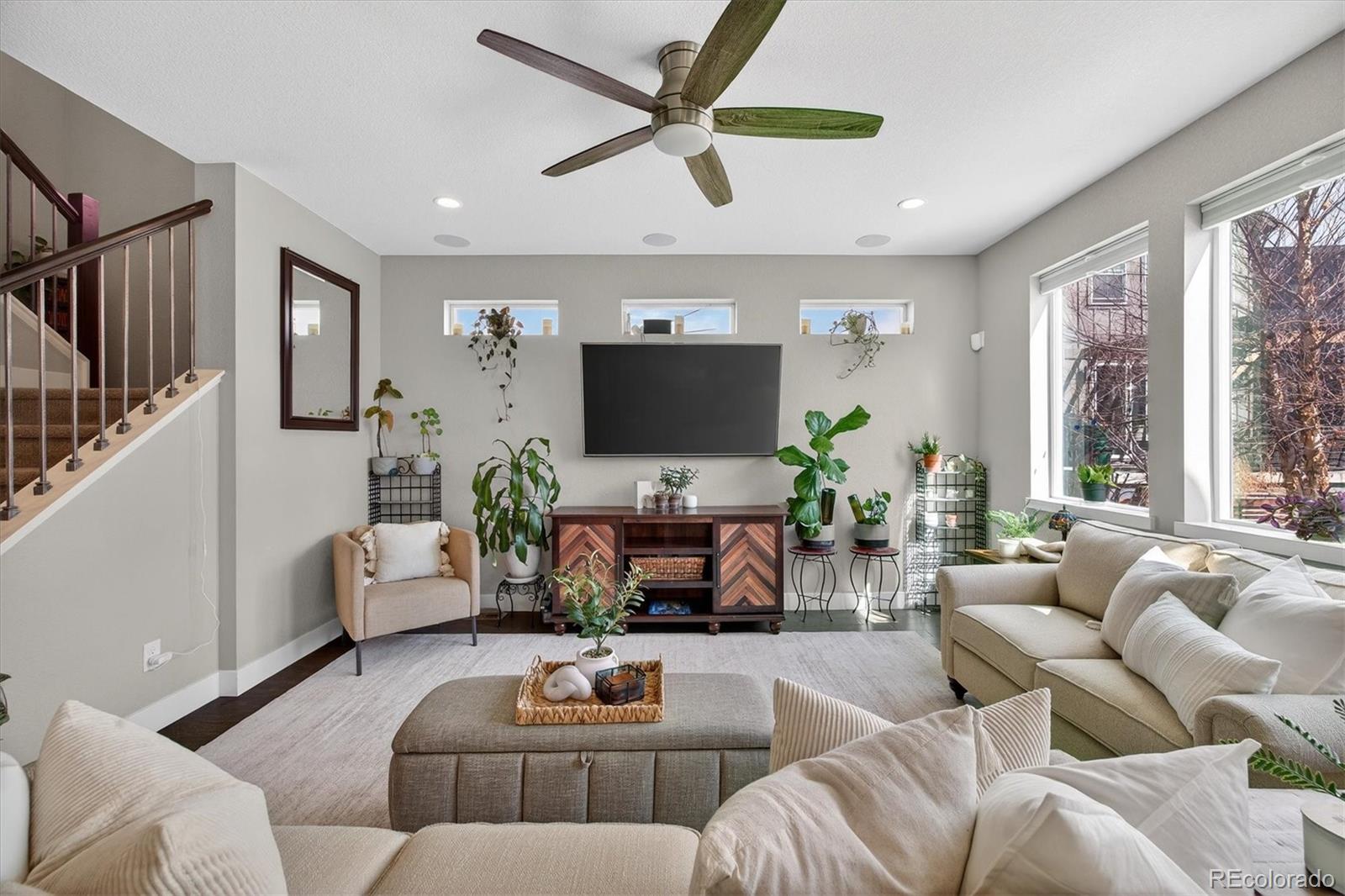 6760 Mariposa Court
