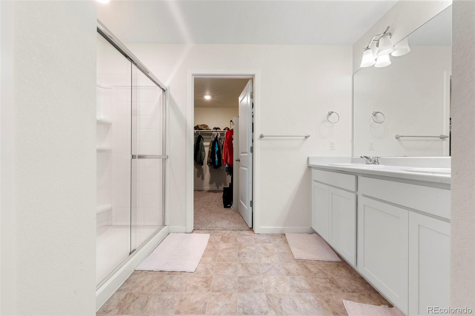 45827 Red Tail Drive