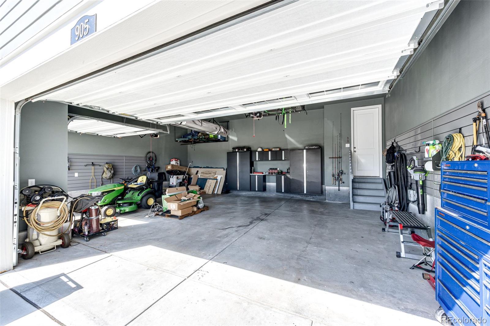 905 Pine Ridge Street