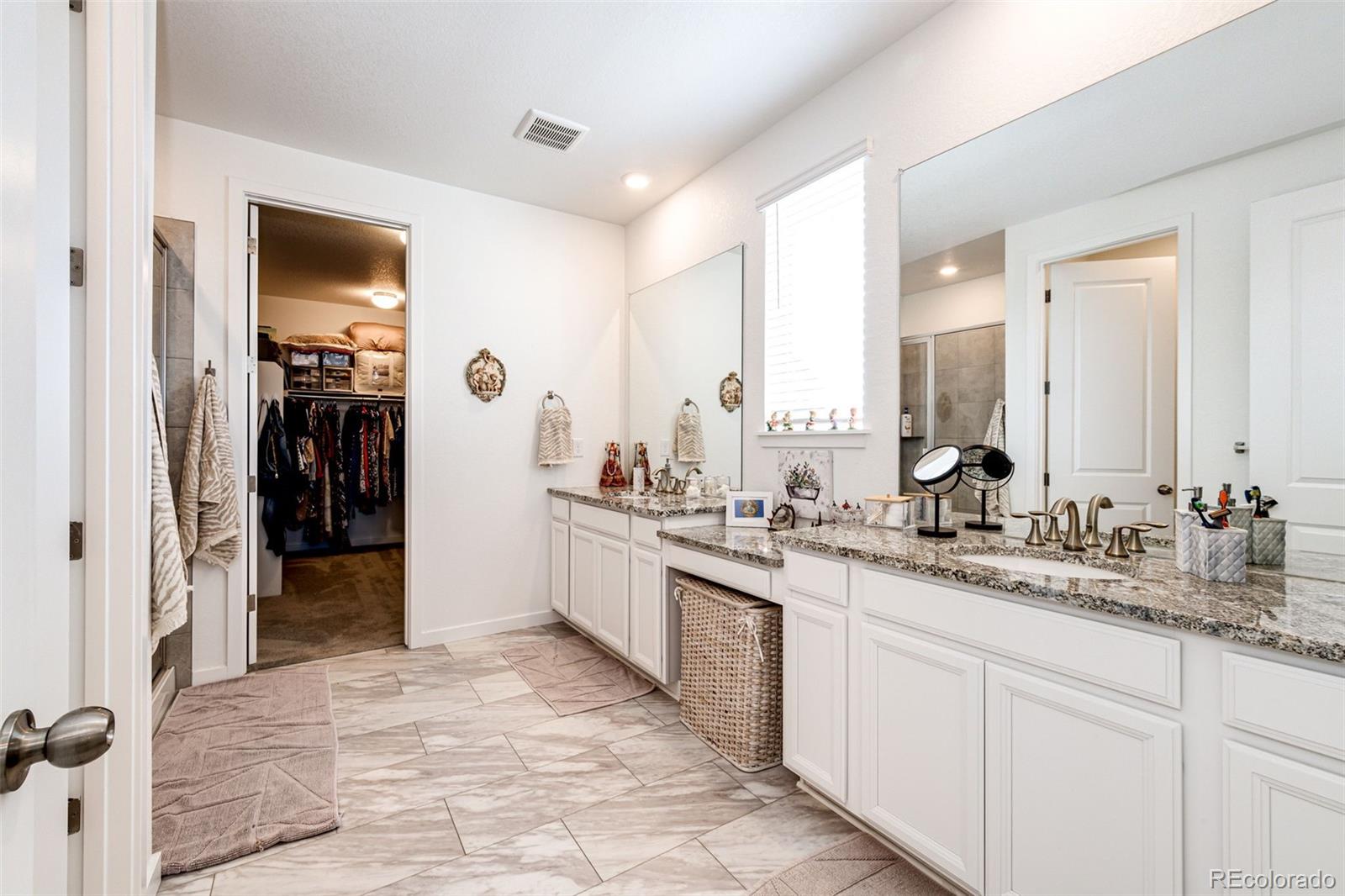 905 Pine Ridge Street