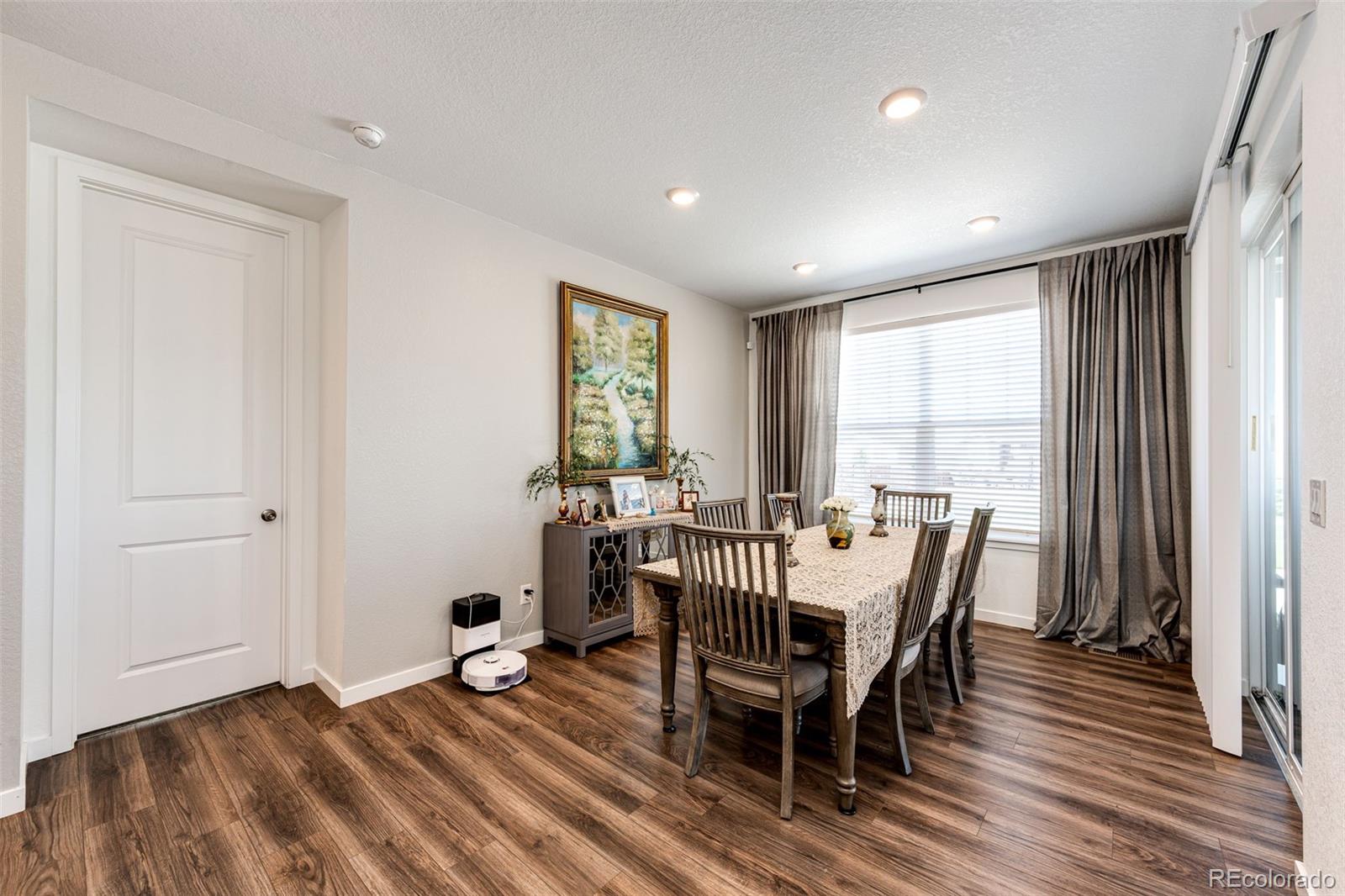 905 Pine Ridge Street