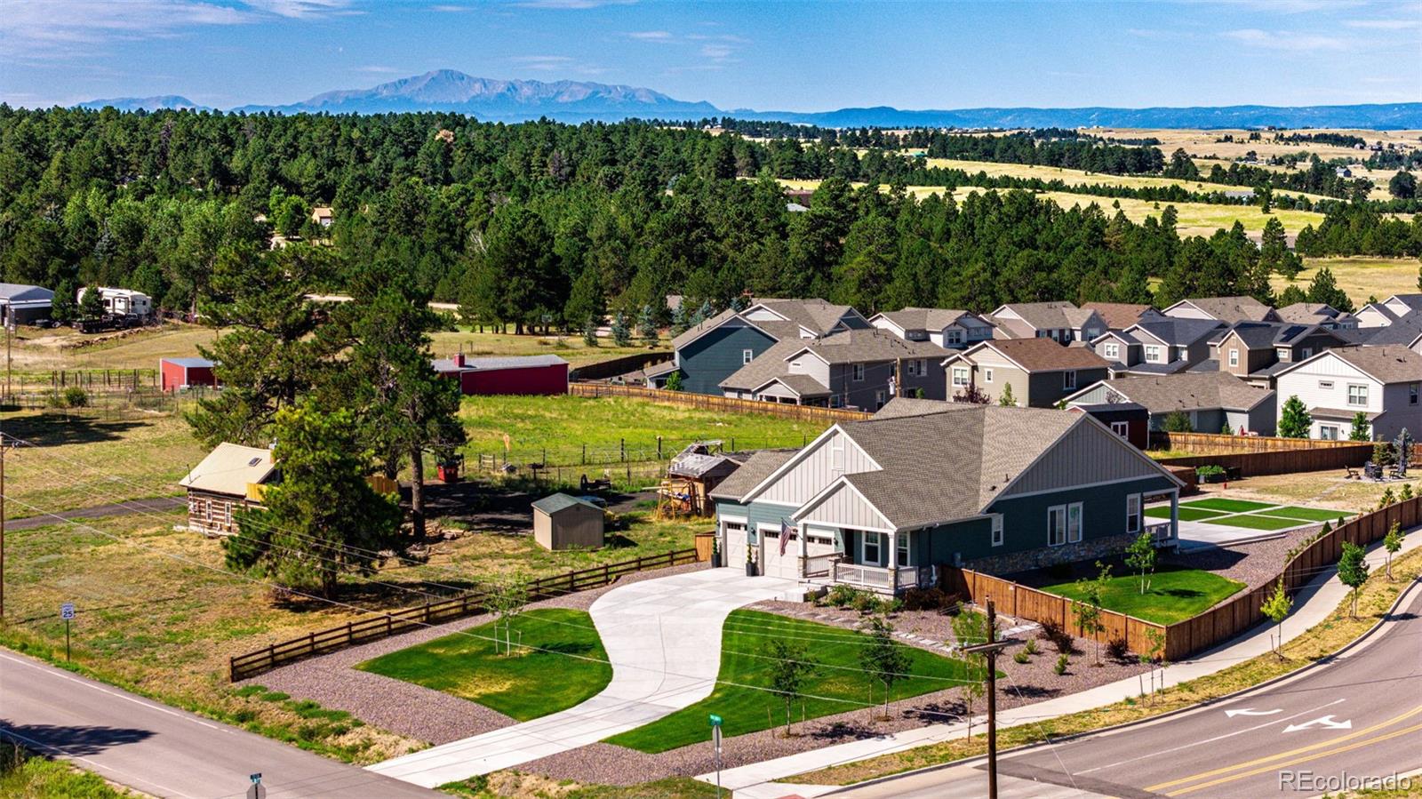 905 Pine Ridge Street