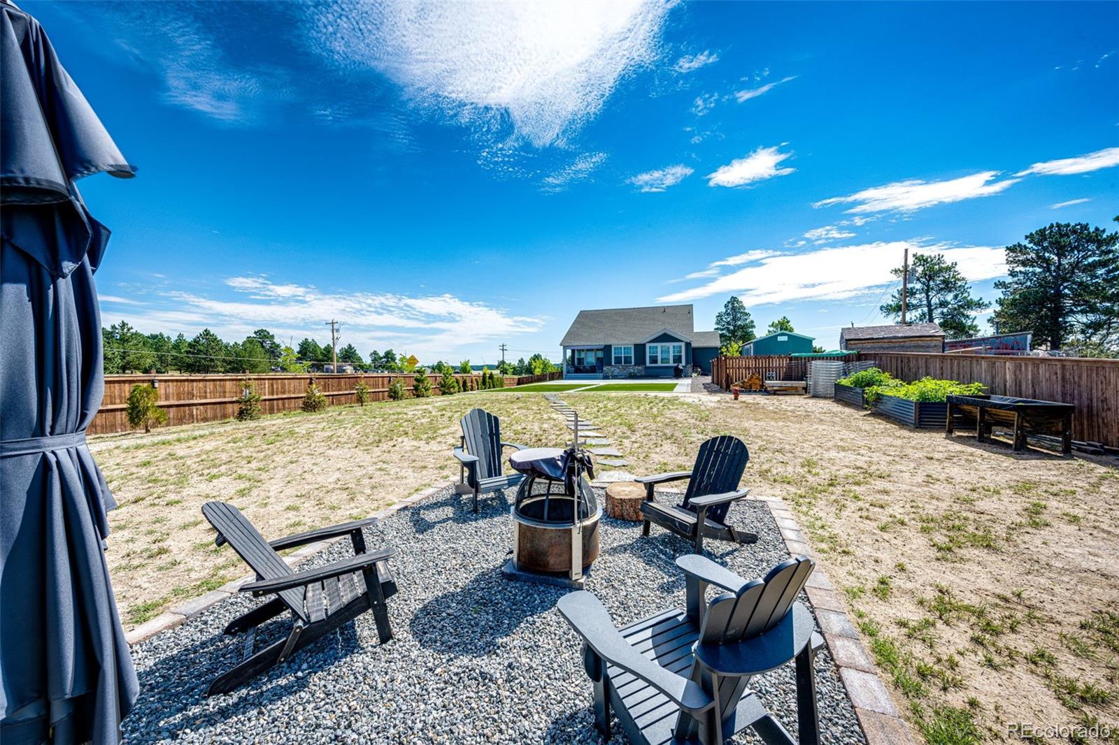 905 Pine Ridge Street