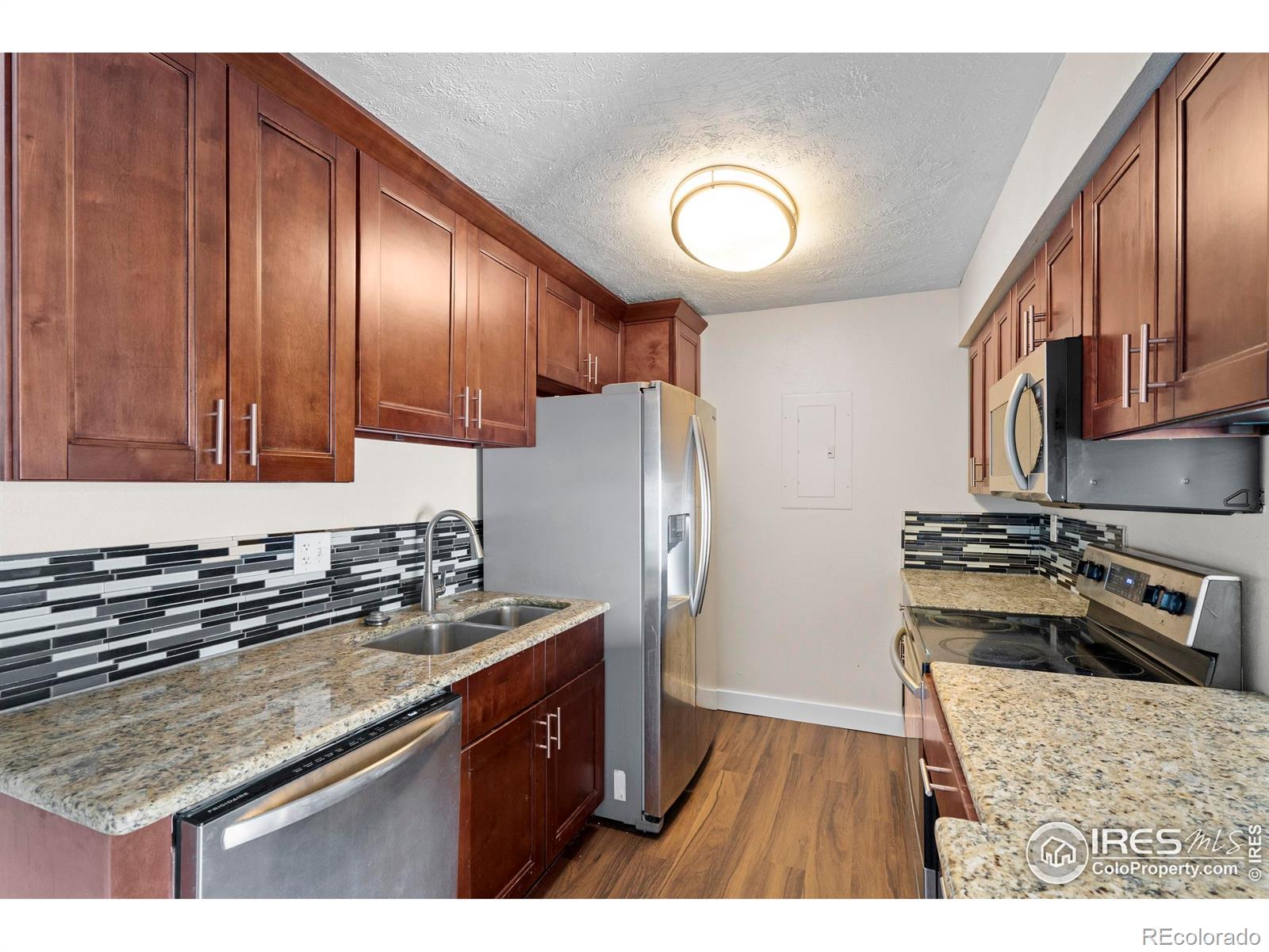 10150 E Virginia Avenue Unit: #6-302