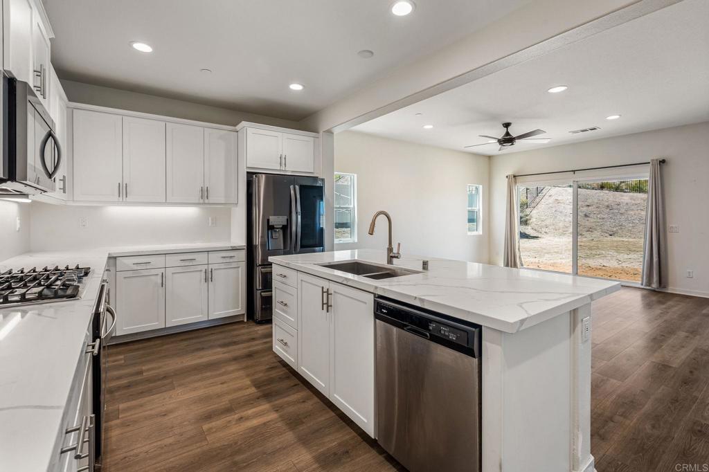 29811 Vista Ridge Road