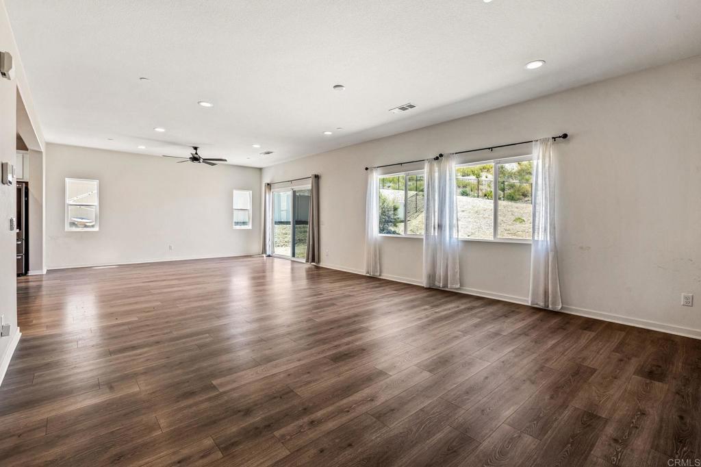 29811 Vista Ridge Road