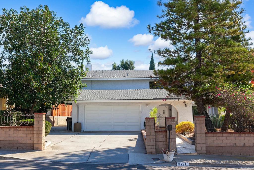 9721 Kenora Woods Lane