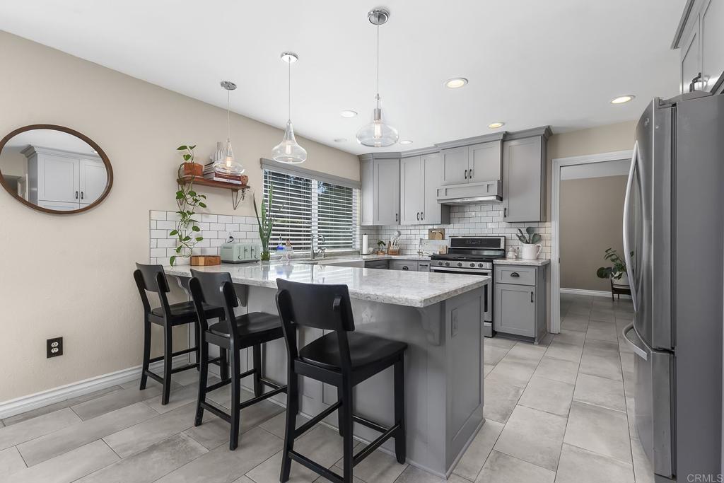 9721 Kenora Woods Lane