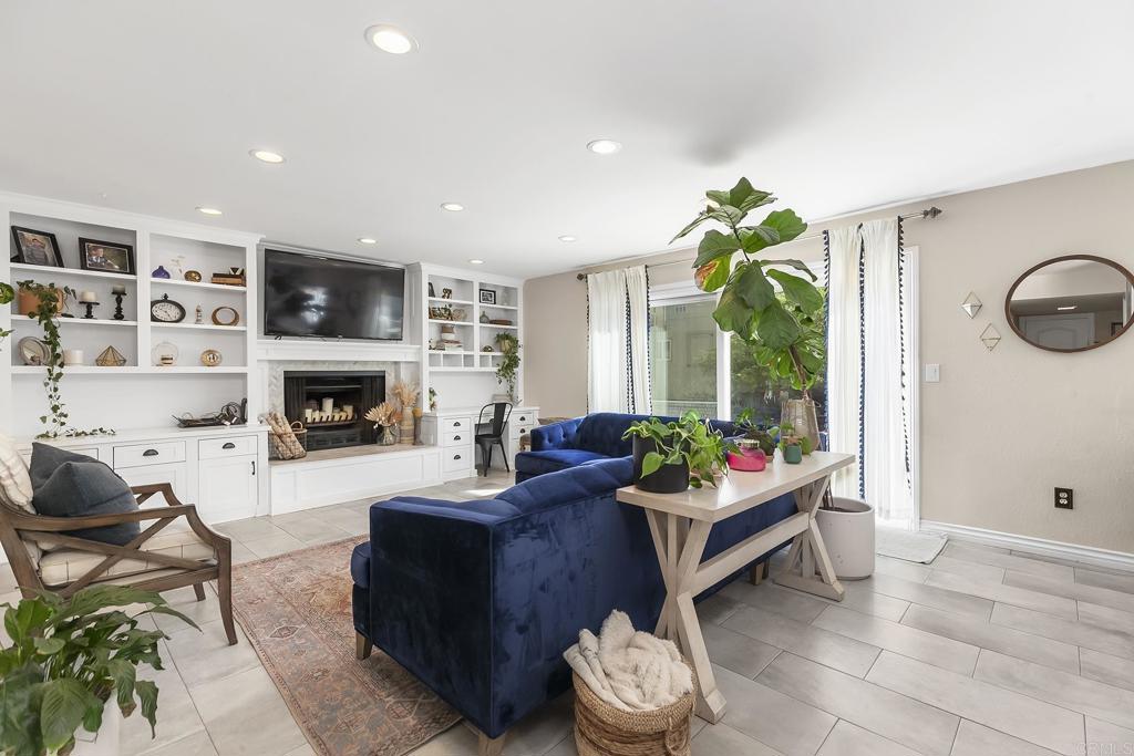 9721 Kenora Woods Lane