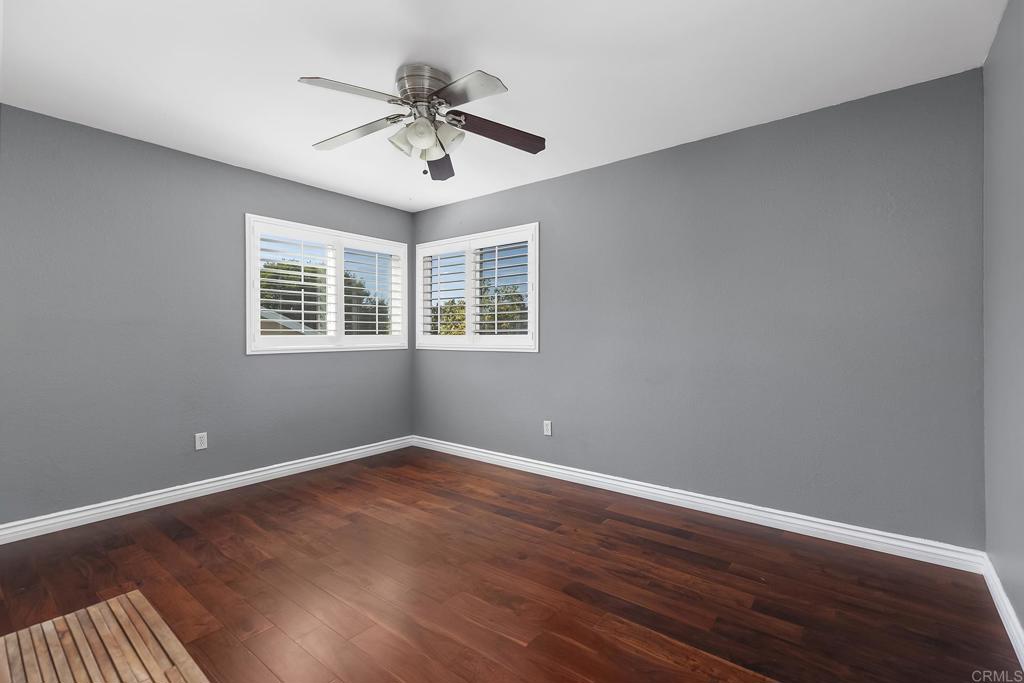 9721 Kenora Woods Lane