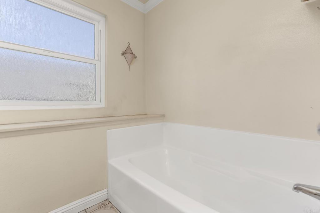 9721 Kenora Woods Lane