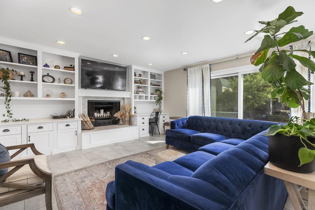 9721 Kenora Woods Lane