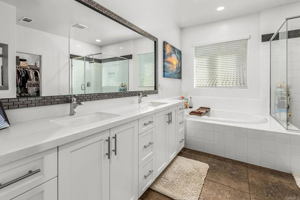 1316 Baumgartner Way