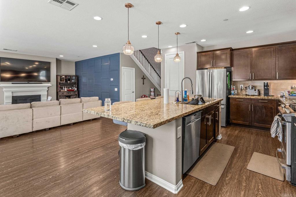 24853 Rainbarrel Road