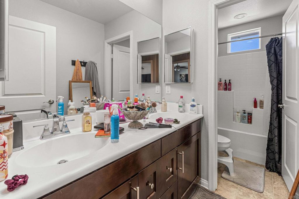 24853 Rainbarrel Road