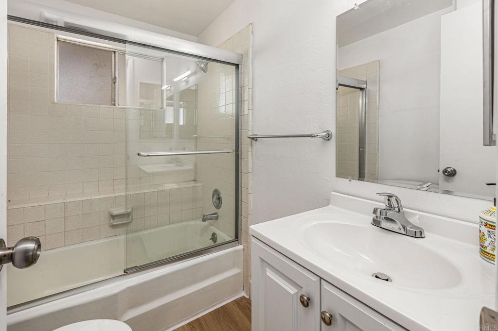 1523 Nob Hill Drive