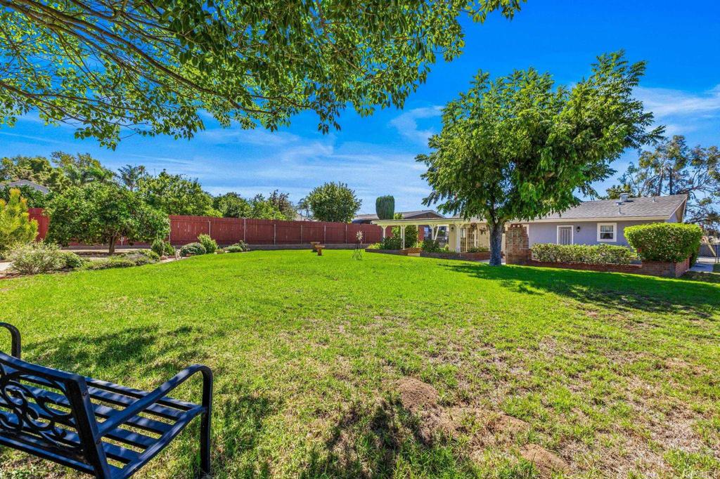 218 N Hayden Drive