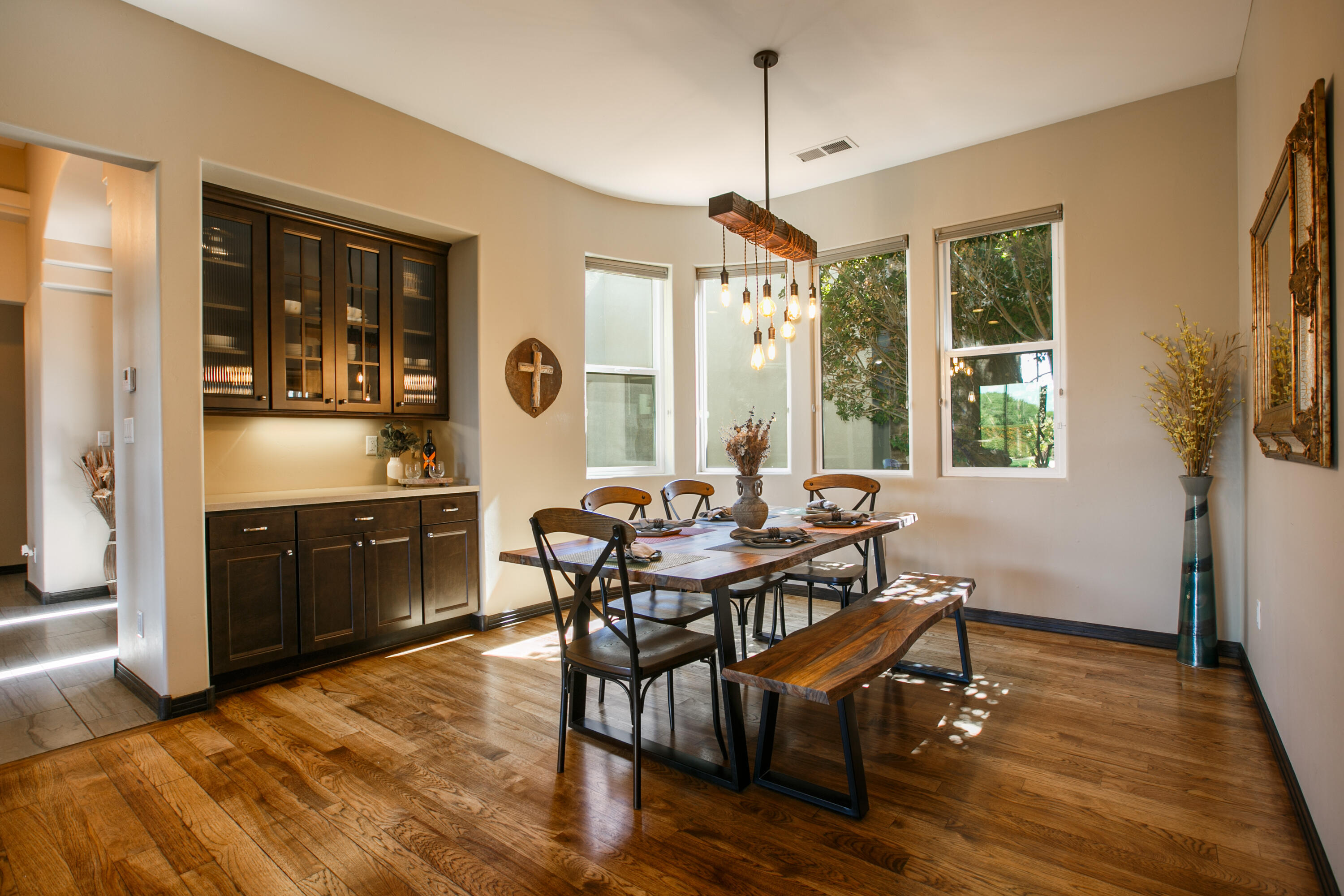 4809 Valle Rio Trail