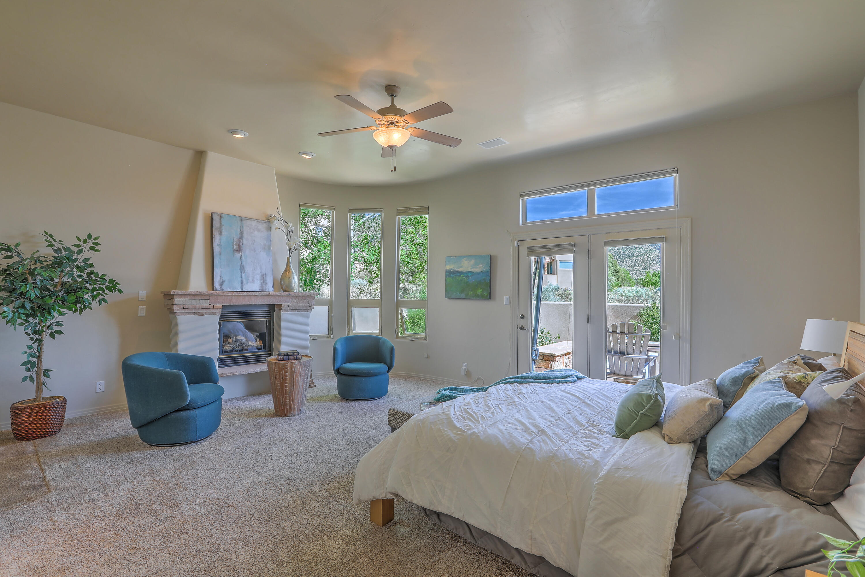 13404 Red Yucca Avenue NE