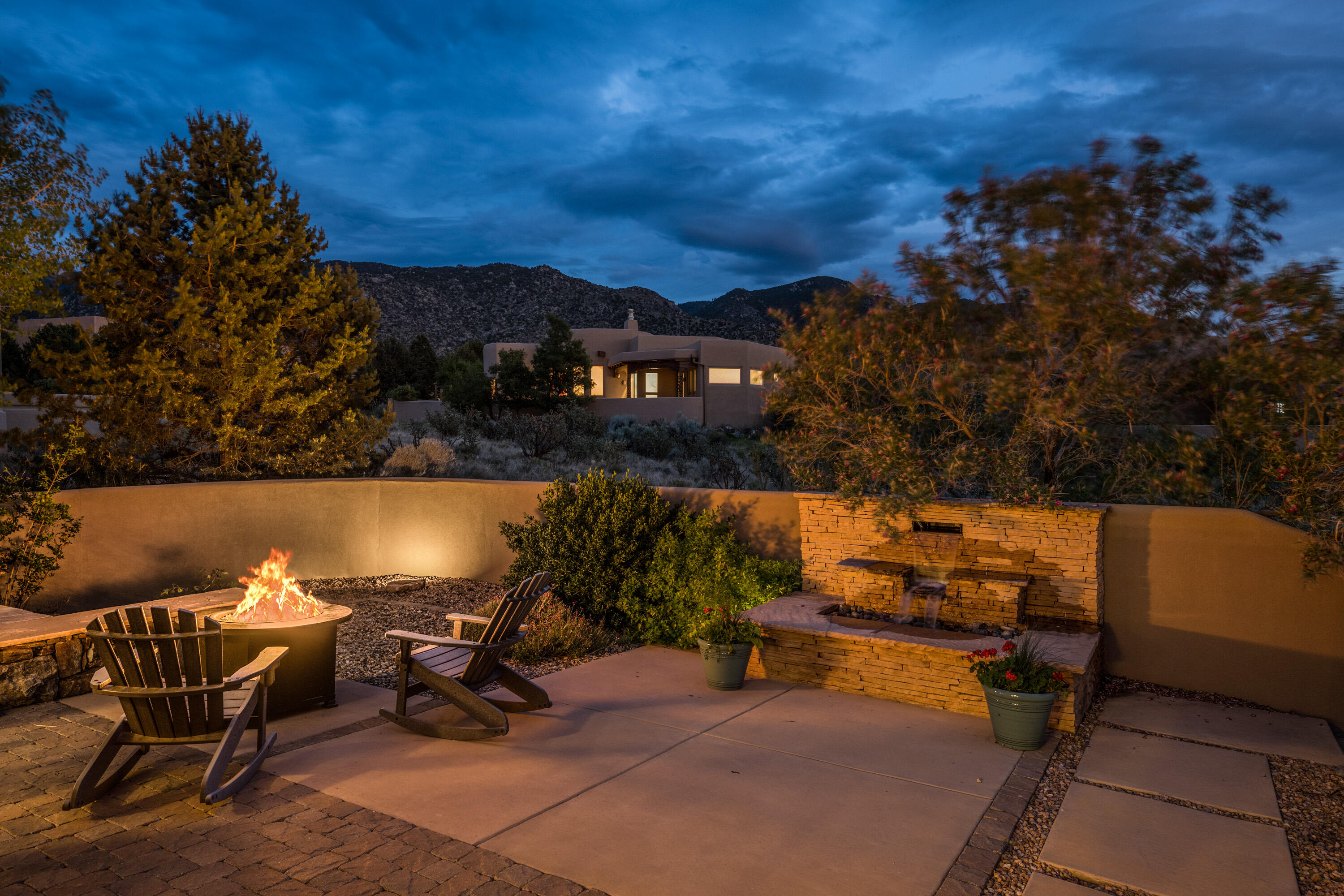 13404 Red Yucca Avenue NE