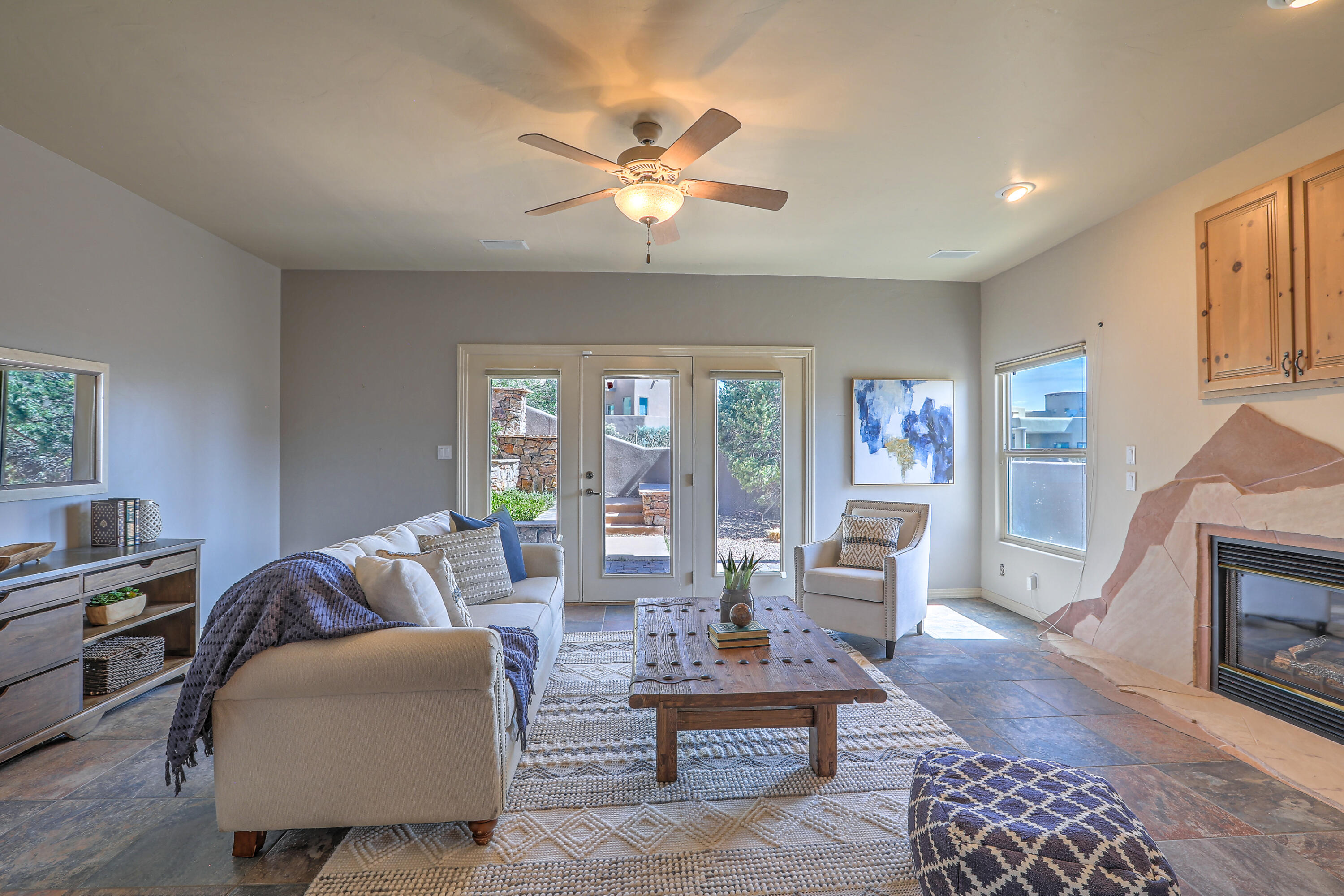 13404 Red Yucca Avenue NE