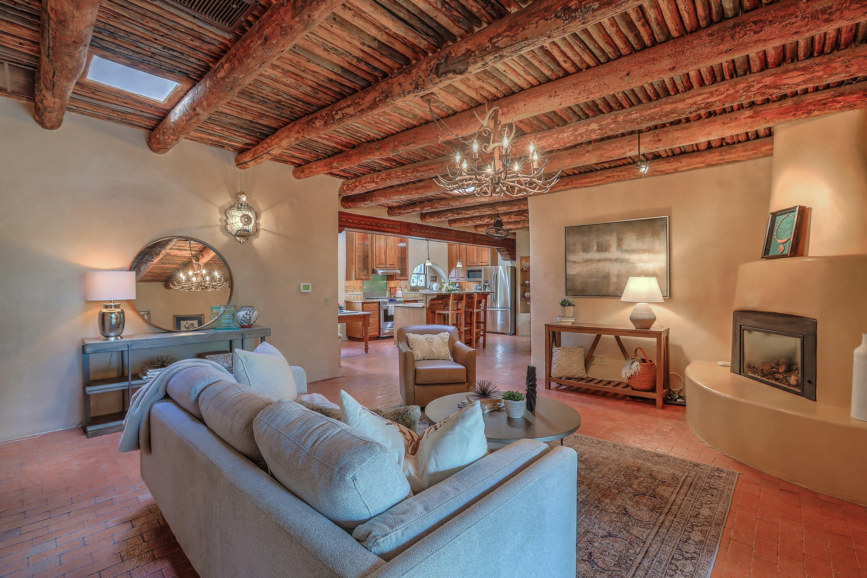 1122 GREEN VALLEY Road NW