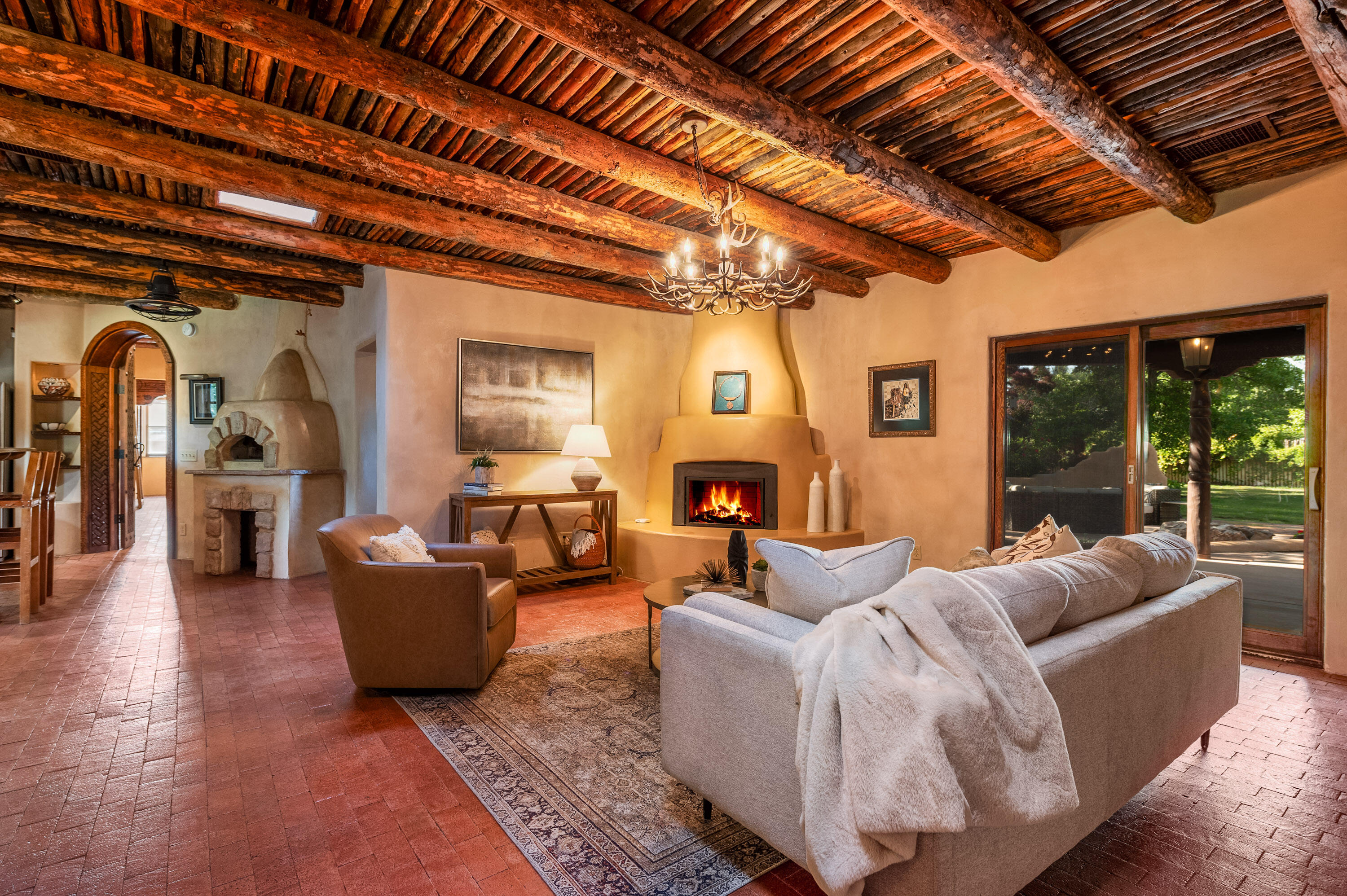 1122 GREEN VALLEY Road NW