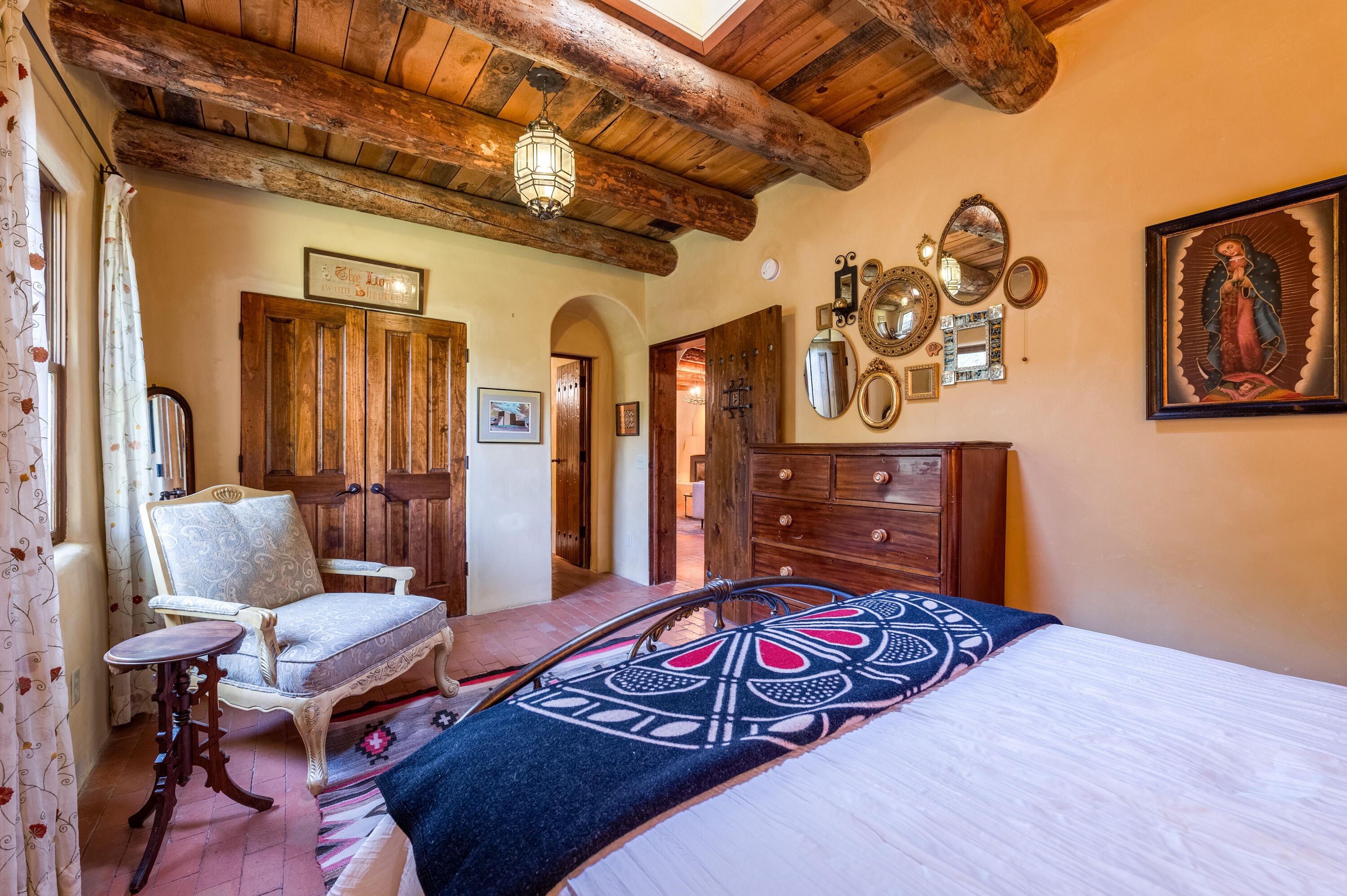 1122 GREEN VALLEY Road NW