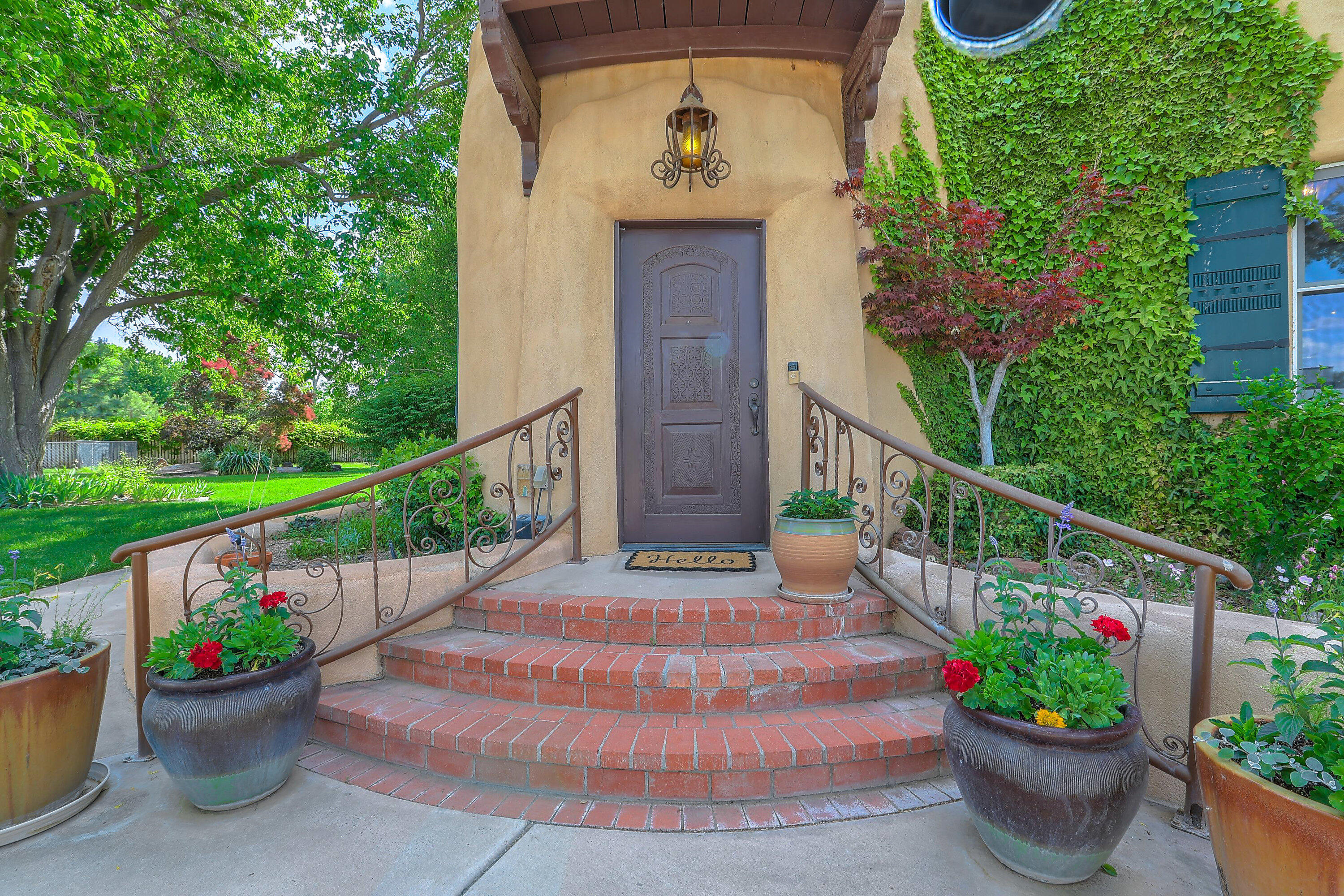 1122 GREEN VALLEY Road NW