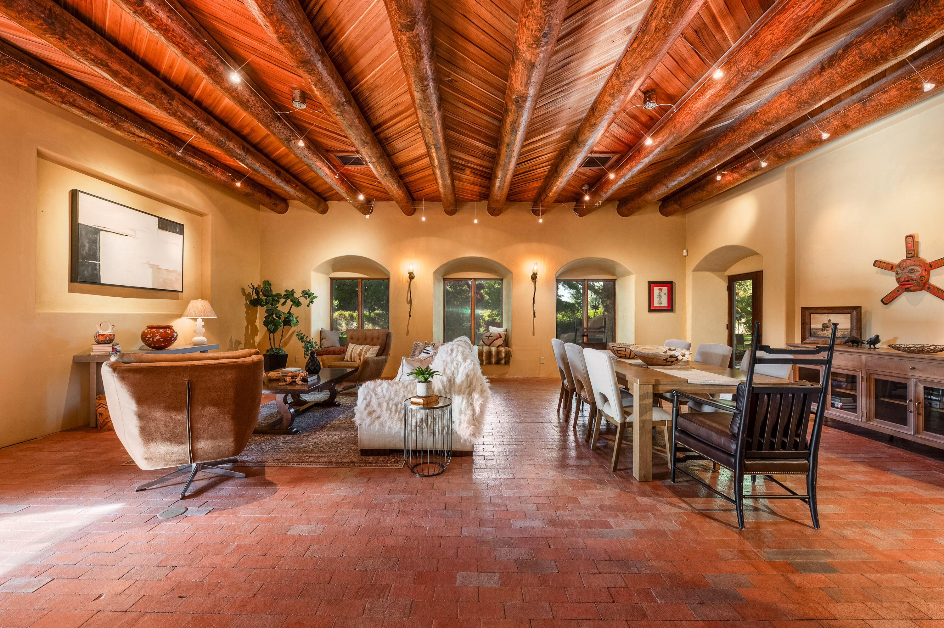 1122 GREEN VALLEY Road NW