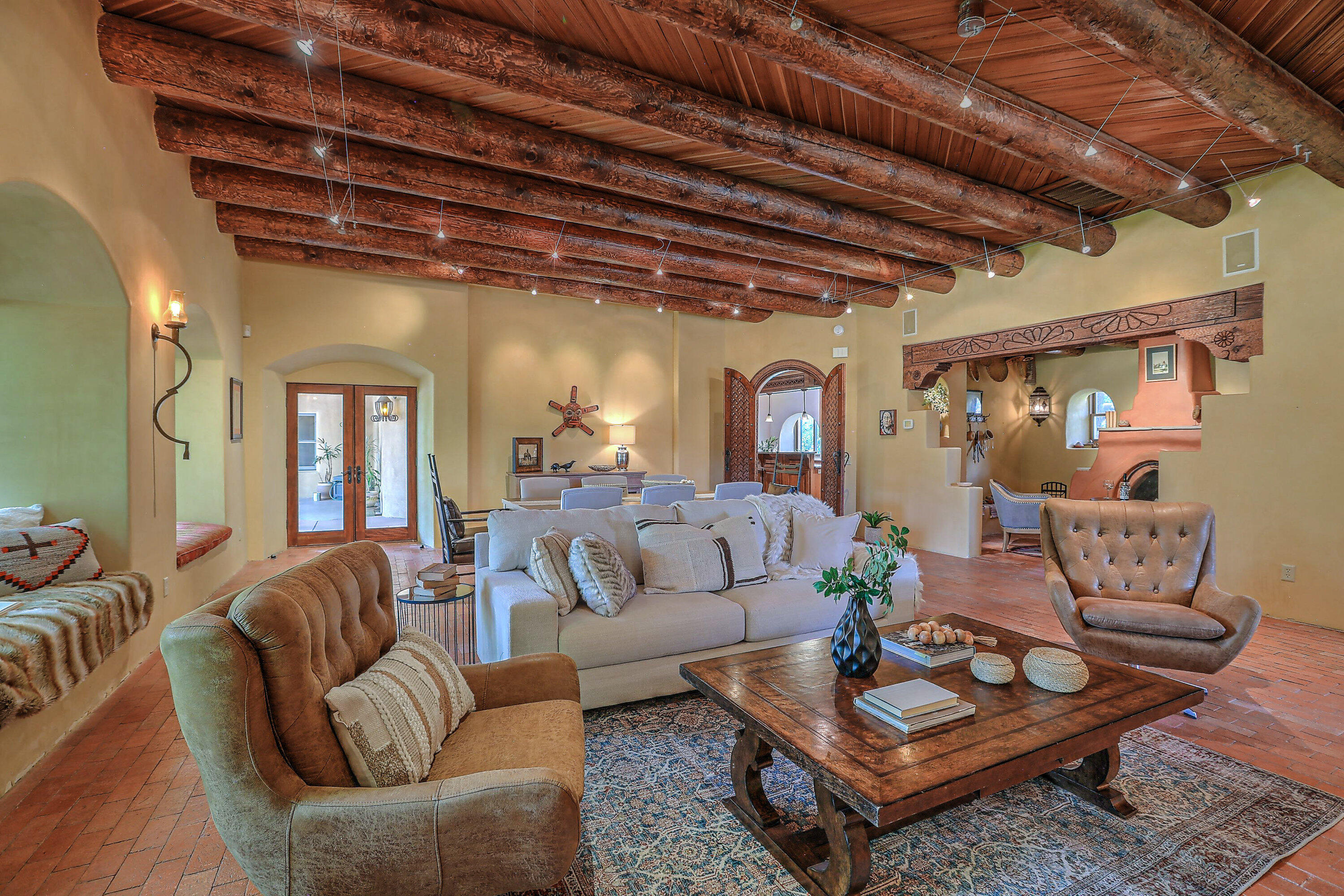 1122 GREEN VALLEY Road NW