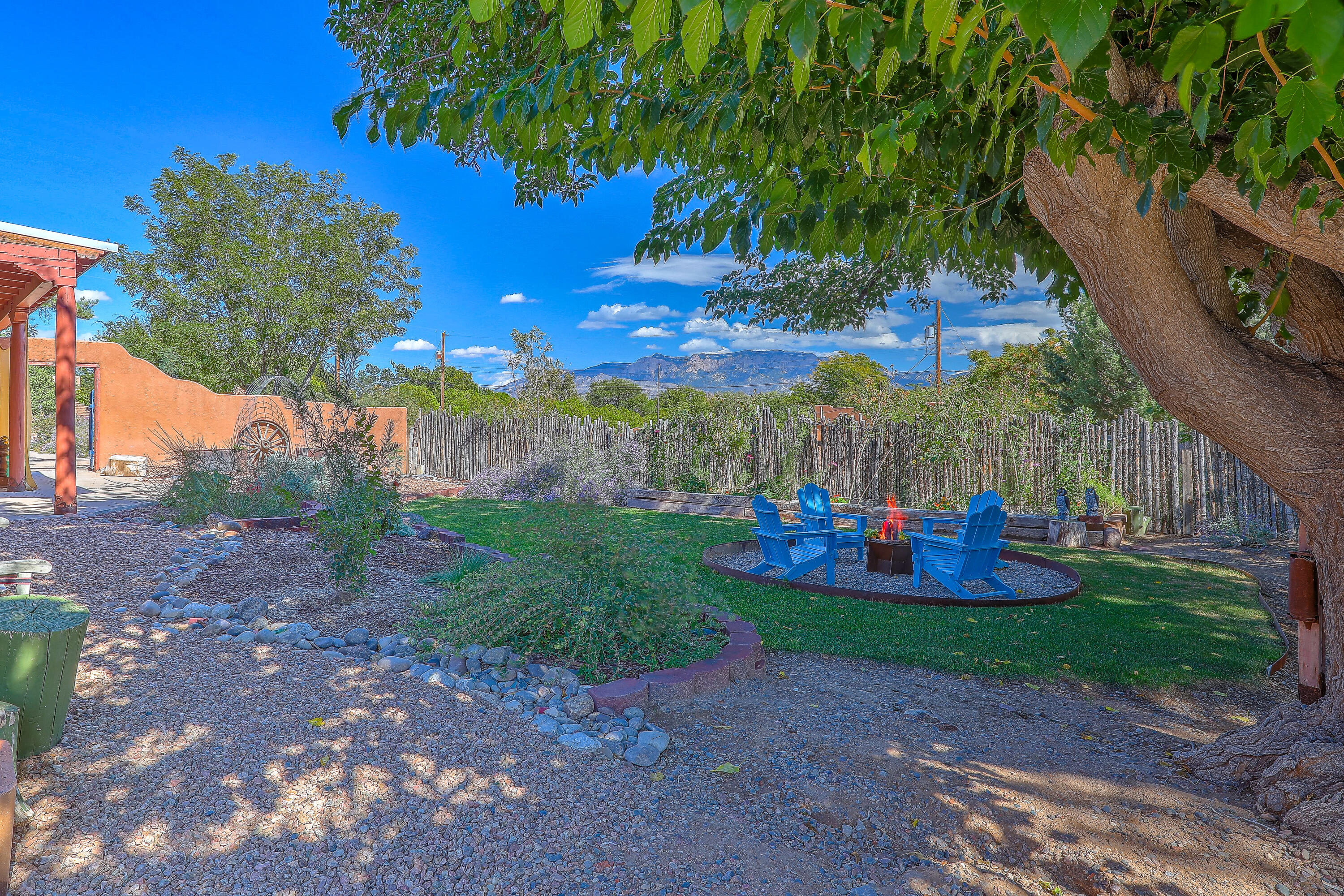 123 Ashley Lane NW