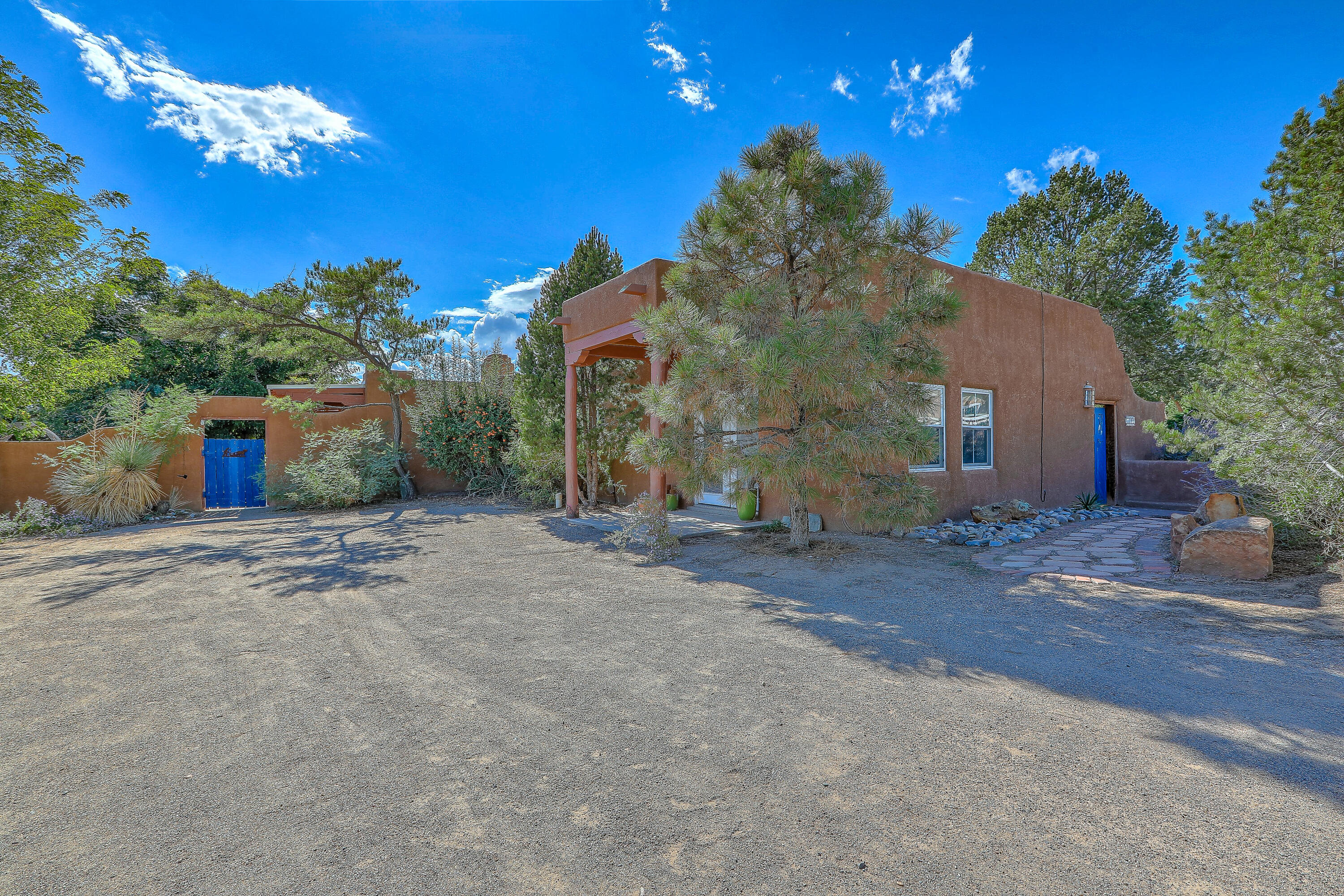 123 Ashley Lane NW