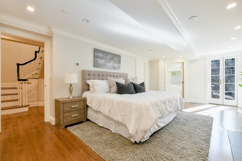 20 Chestnut St. Unit: 1
