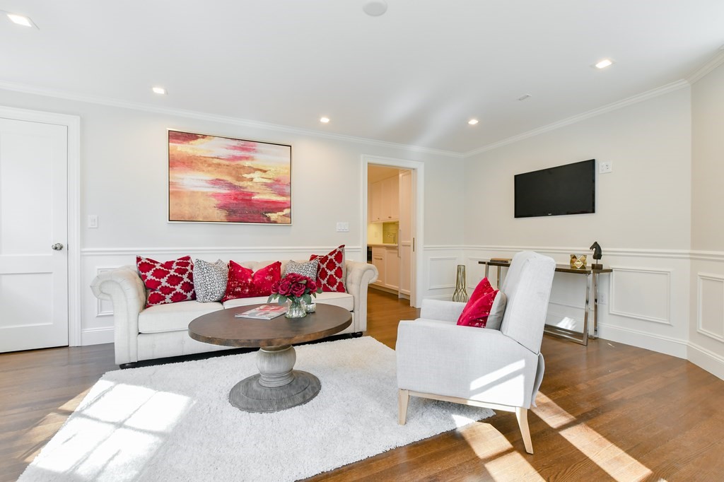 20 Chestnut St. Unit: 1