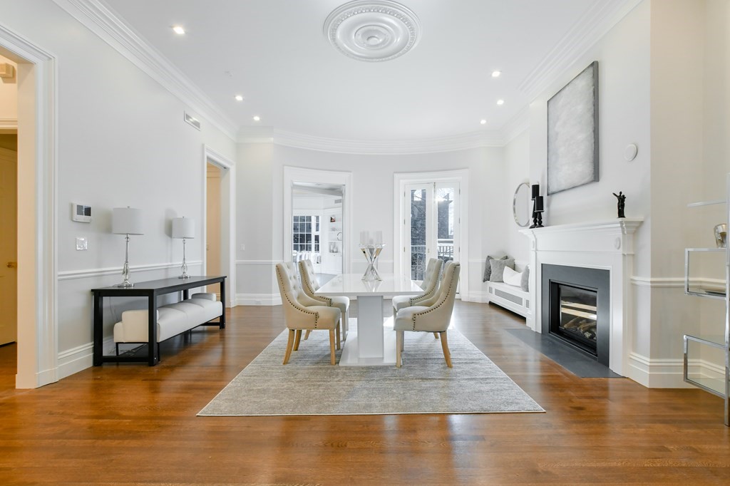 20 Chestnut St. Unit: 1